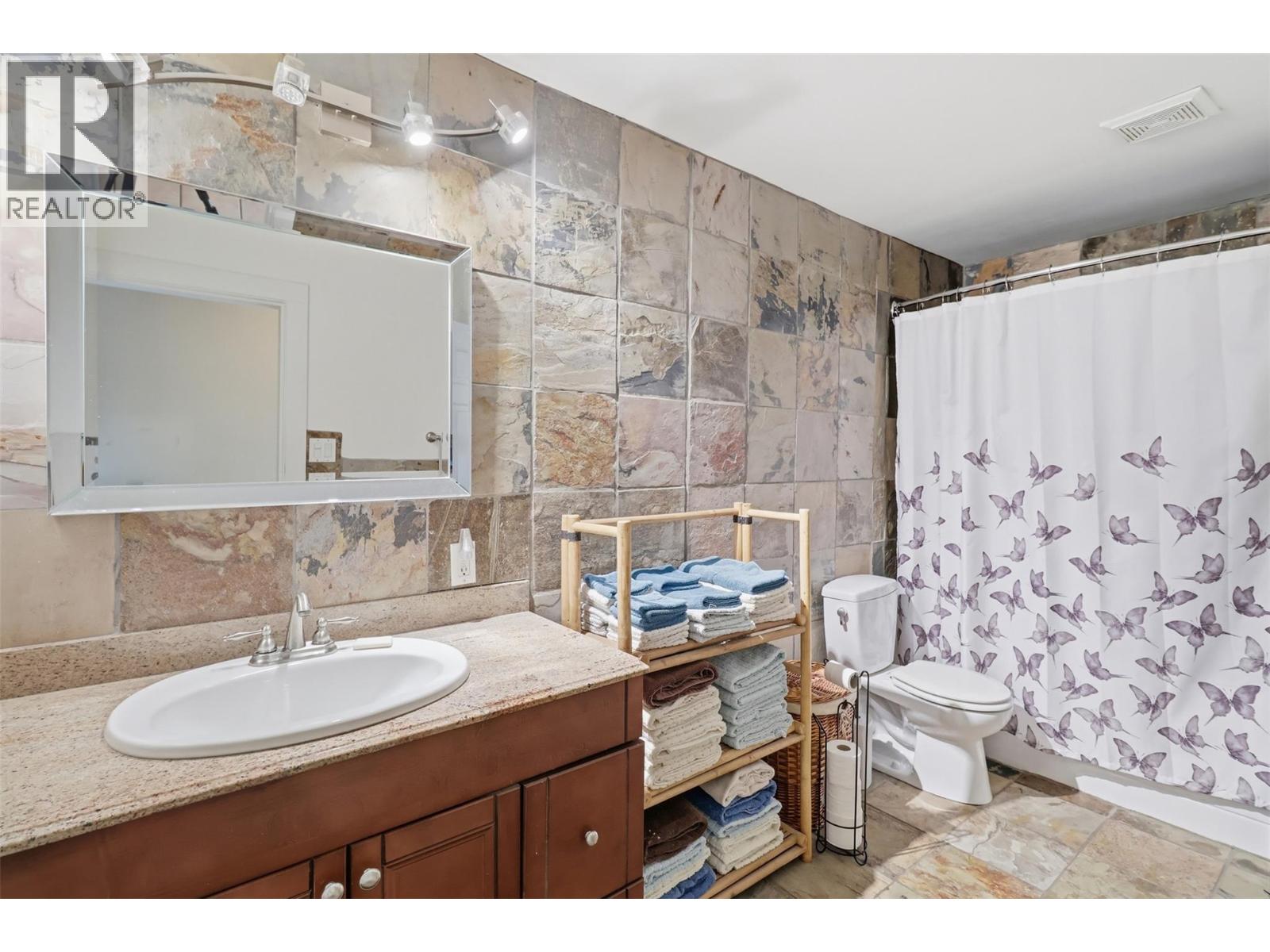 2794 Sunset Drive, Kamloops, British Columbia  V2C 4K6 - Photo 28 - 10381103