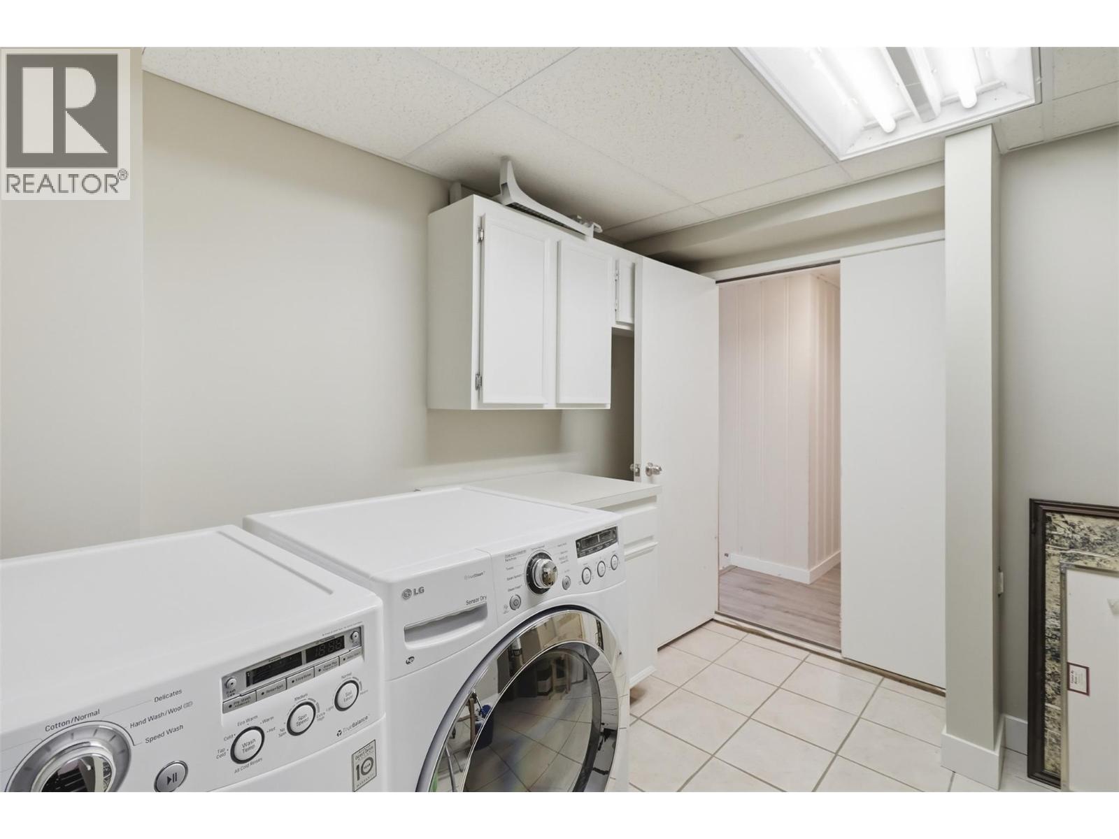 2794 Sunset Drive, Kamloops, British Columbia  V2C 4K6 - Photo 31 - 10381103