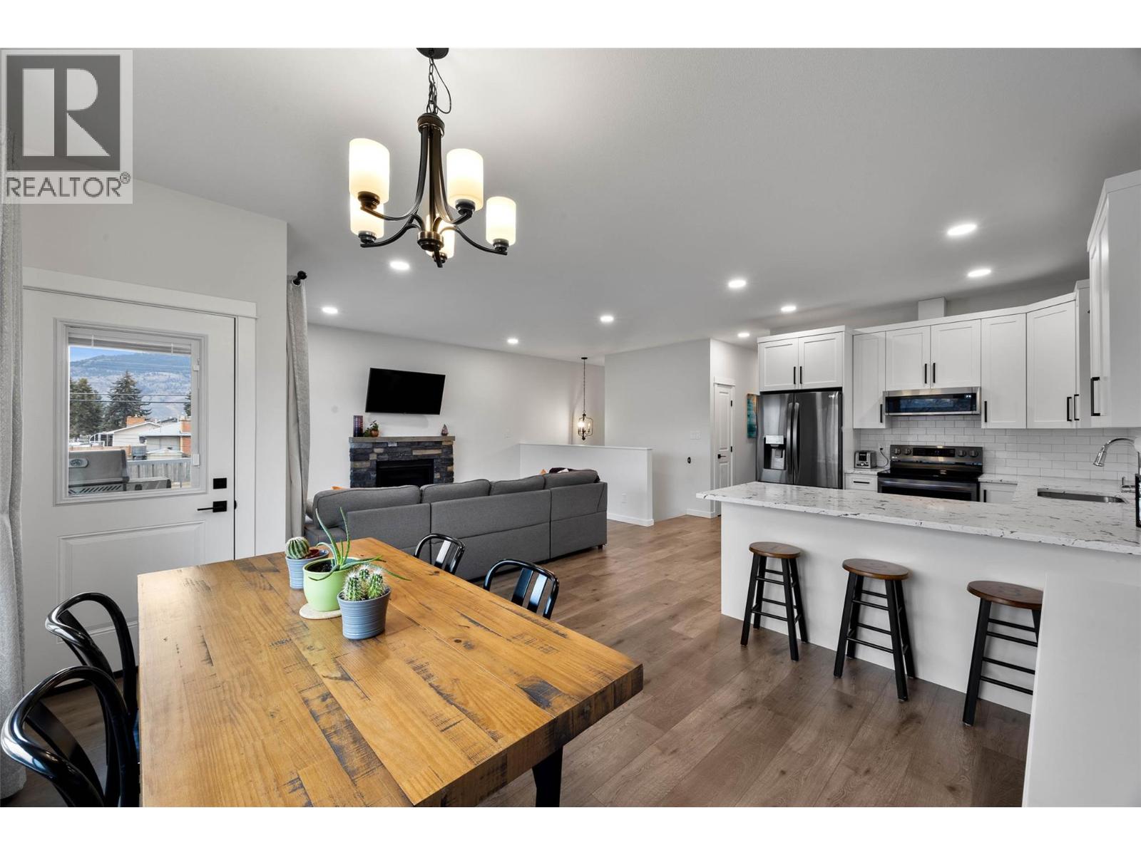 1117 Laroque Street, Kamloops, British Columbia  V2B 8M5 - Photo 13 - 10381096