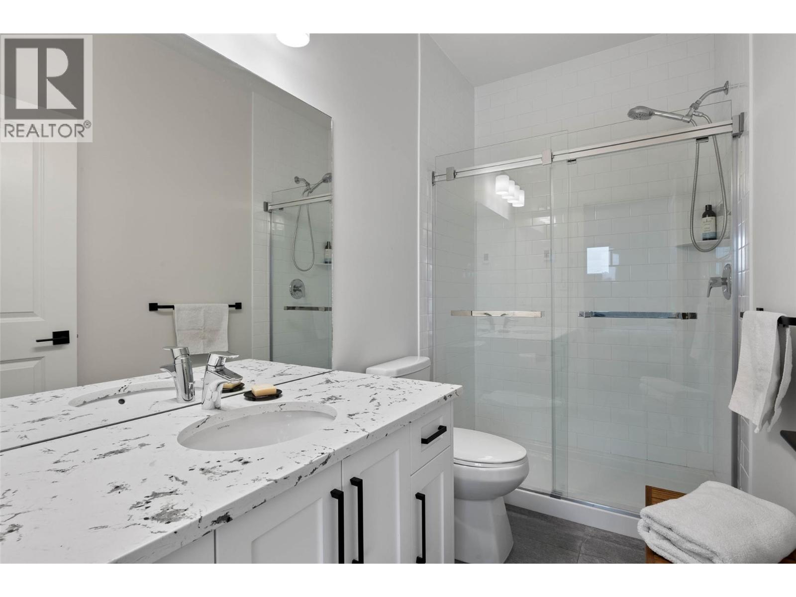 1117 Laroque Street, Kamloops, British Columbia  V2B 8M5 - Photo 19 - 10381096