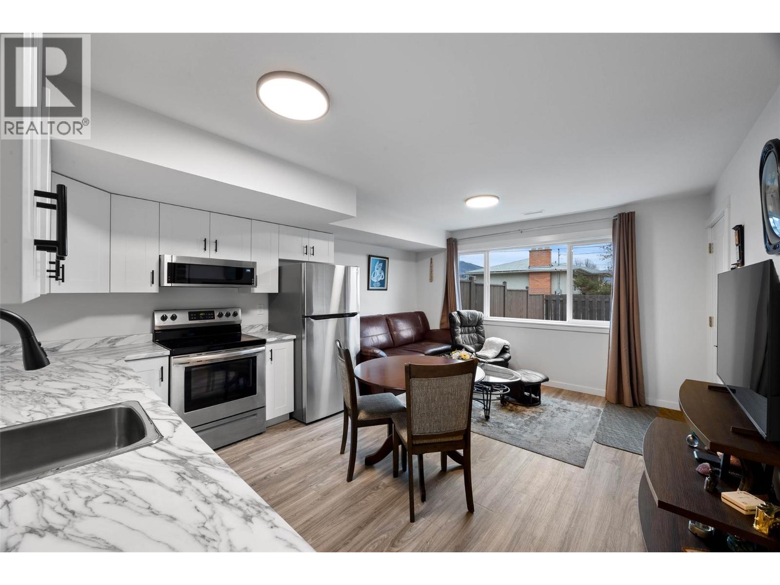 1117 Laroque Street, Kamloops, British Columbia  V2B 8M5 - Photo 24 - 10381096