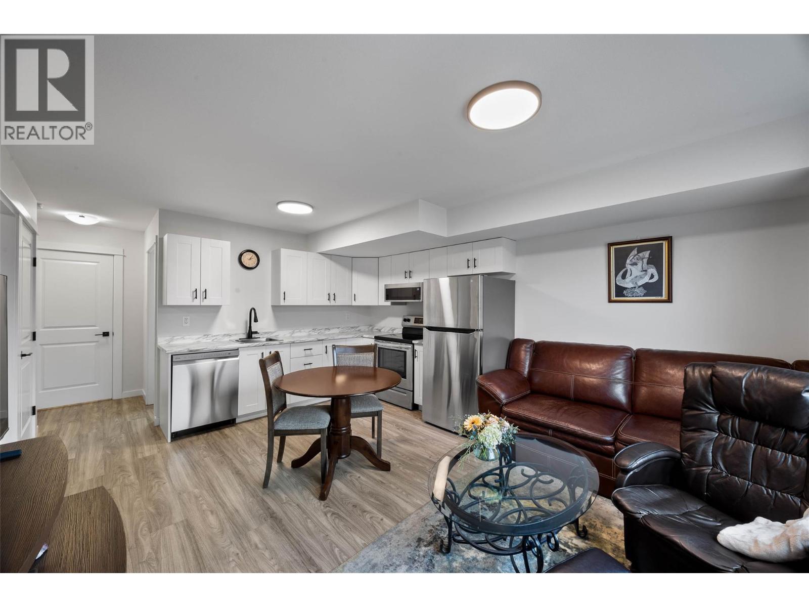 1117 Laroque Street, Kamloops, British Columbia  V2B 8M5 - Photo 25 - 10381096