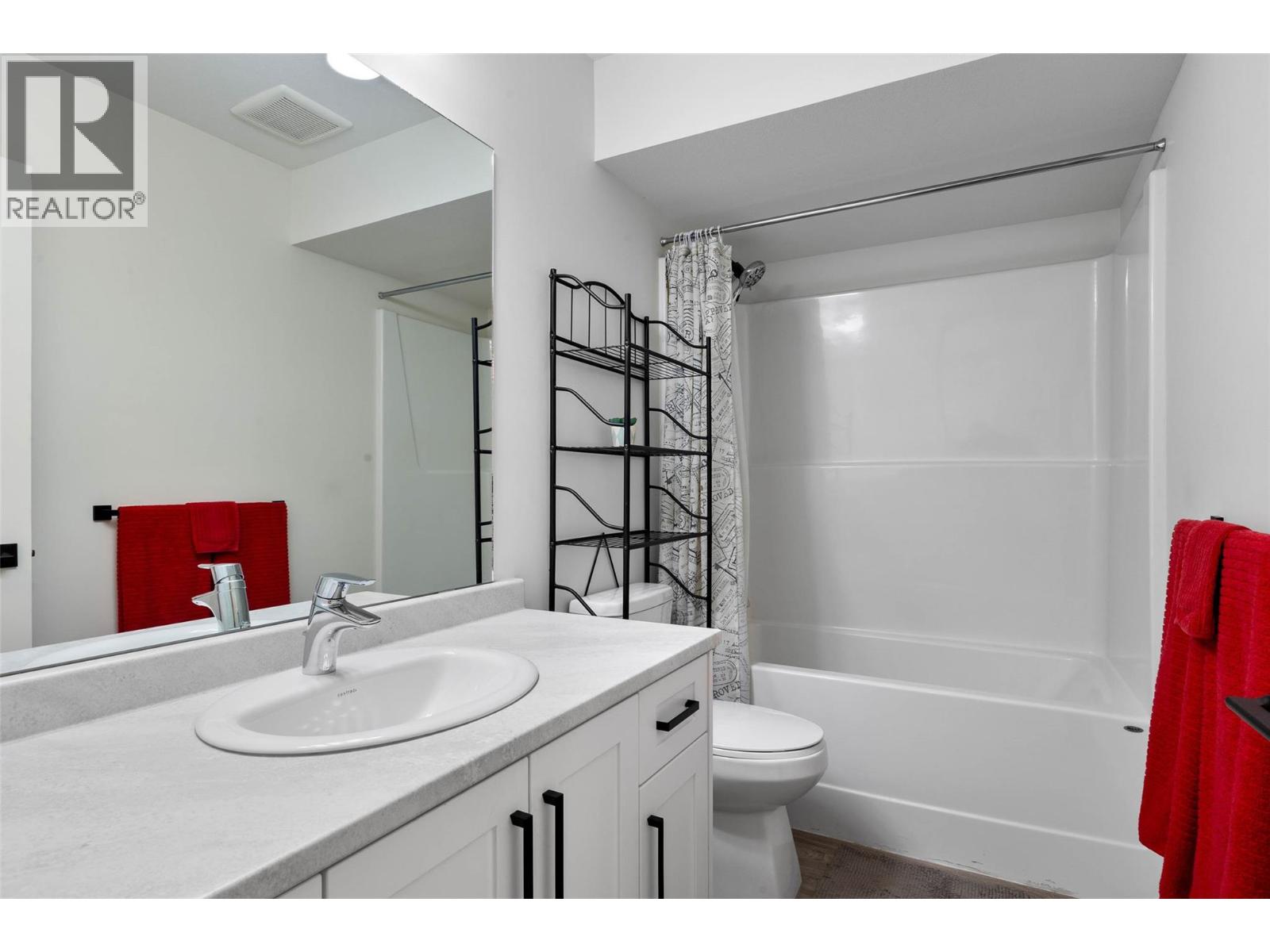 1117 Laroque Street, Kamloops, British Columbia  V2B 8M5 - Photo 32 - 10381096