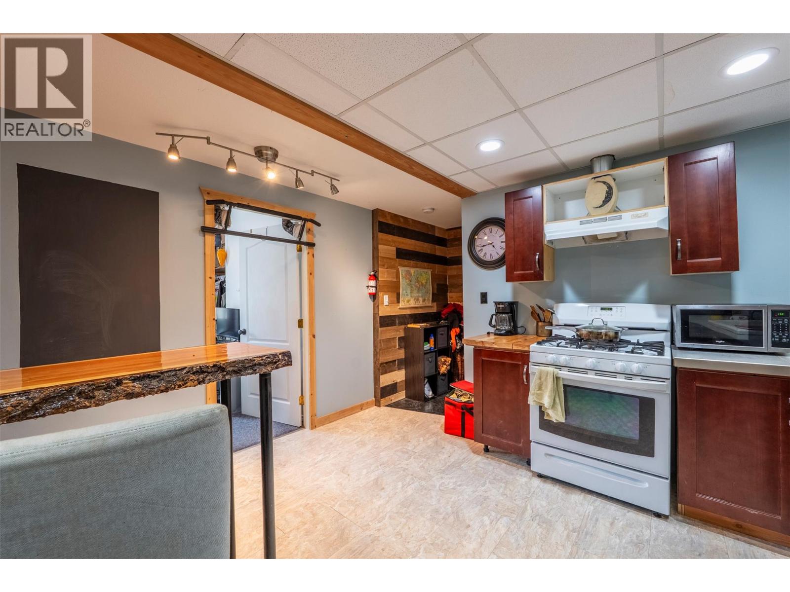 3811 Aaron Road, Bonnington, British Columbia  V0G 2G3 - Photo 51 - 10381195