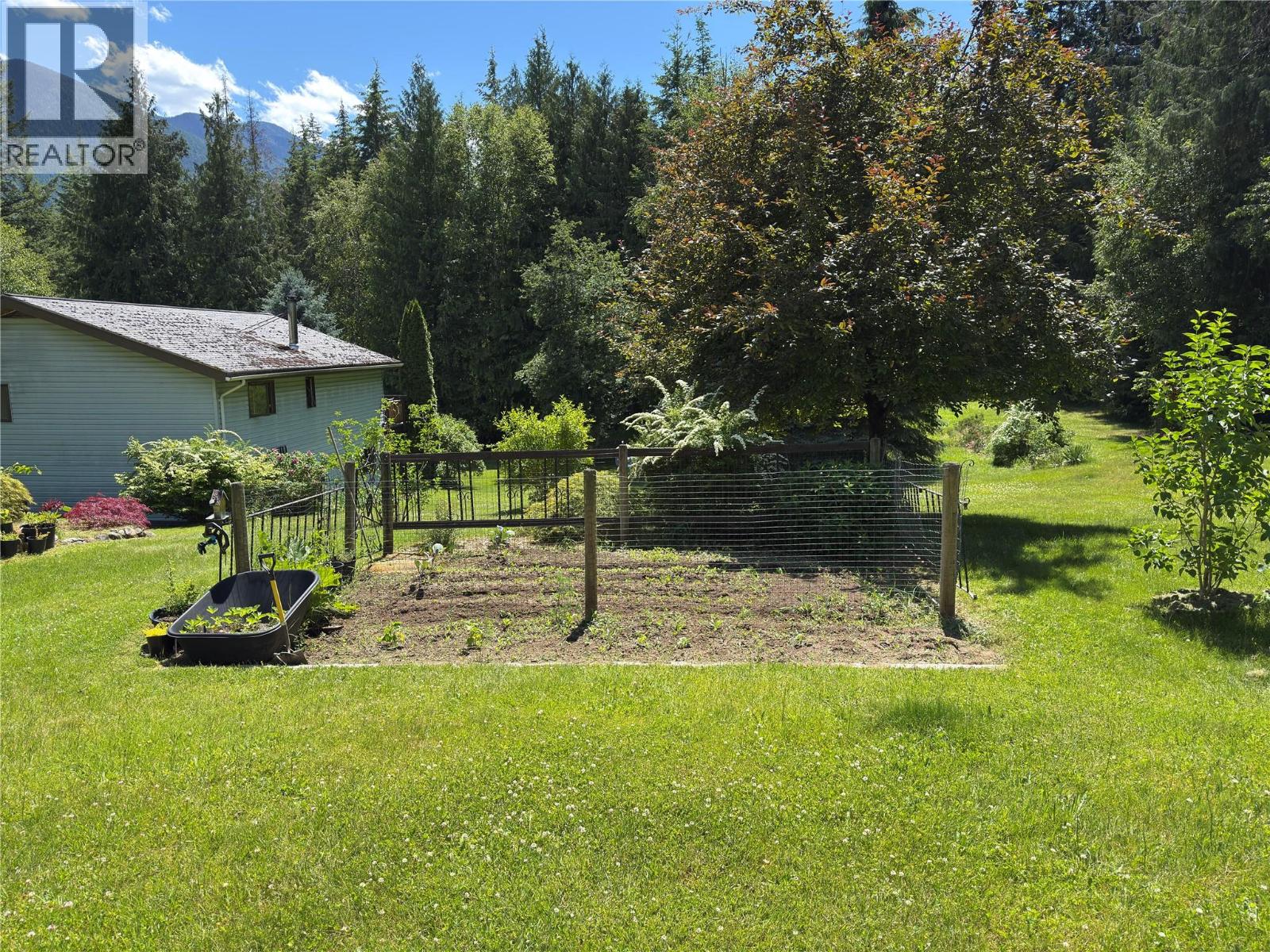 7077 Beggs Road, Nelson, British Columbia  V1L 6S5 - Photo 33 - 10381192