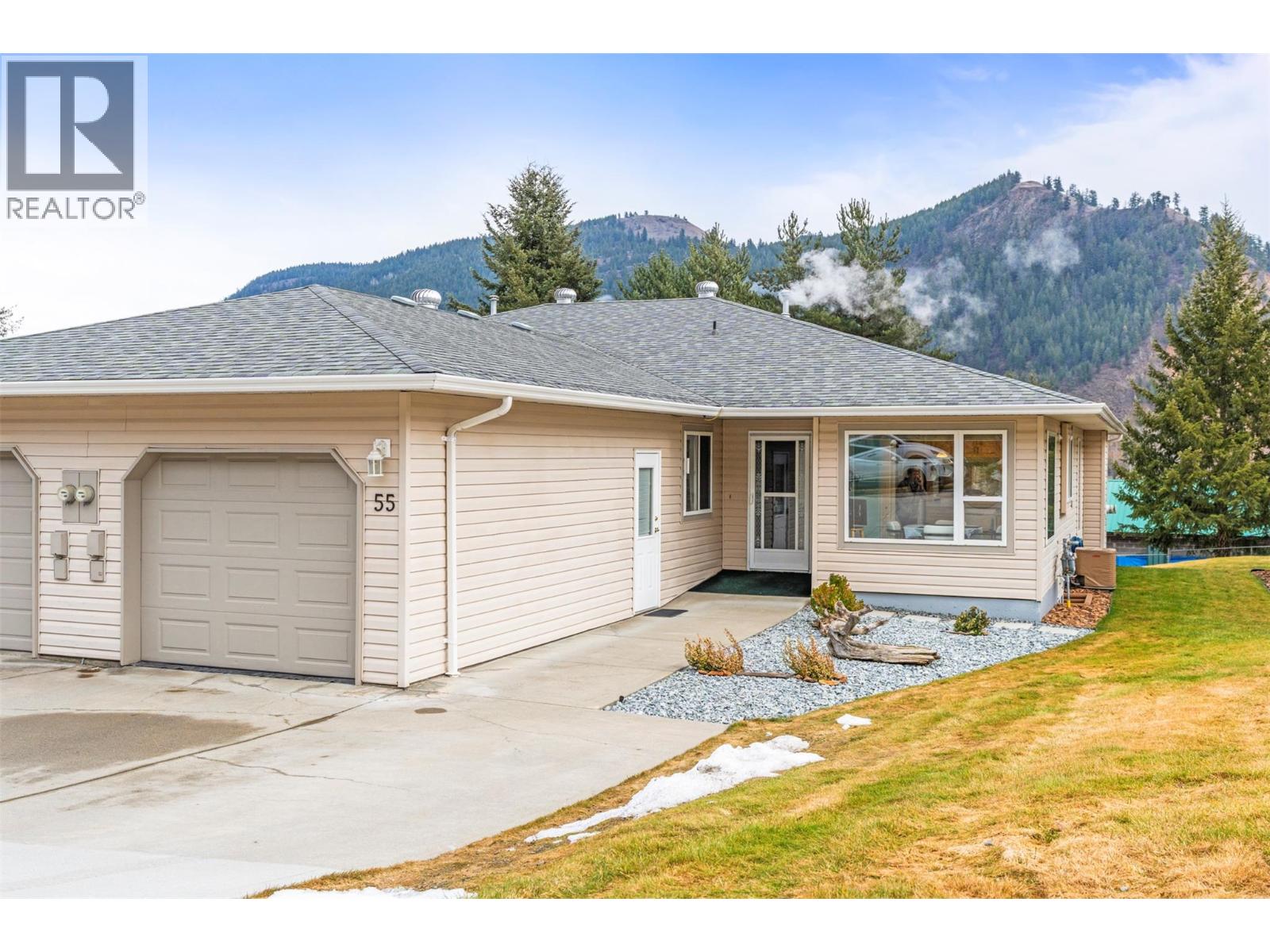 2675 Pine Avenue Unit# 55, Lumby, British Columbia  V0E 2G5 - Photo 1 - 10381177