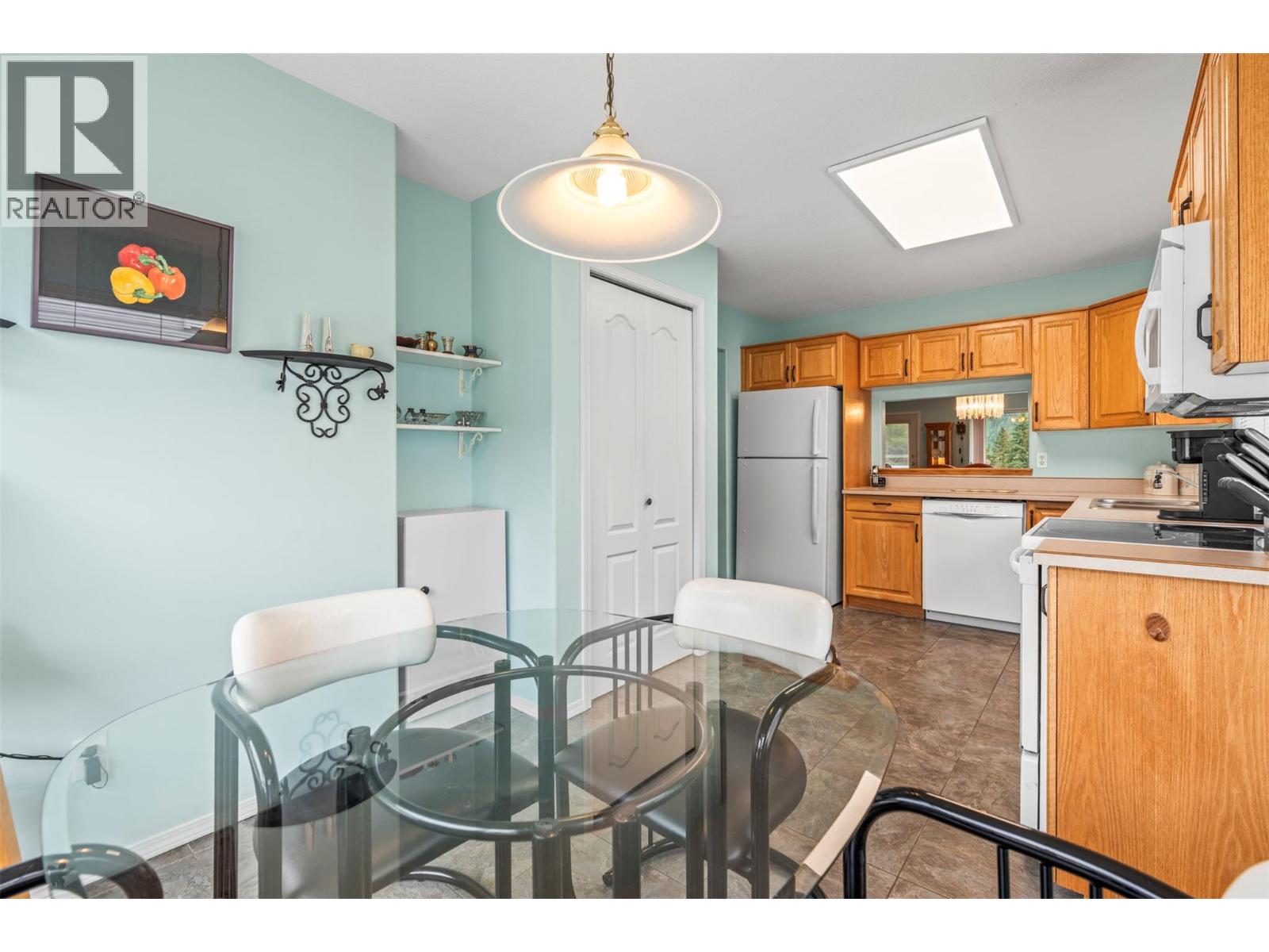 2675 Pine Avenue Unit# 55, Lumby, British Columbia  V0E 2G5 - Photo 13 - 10381177