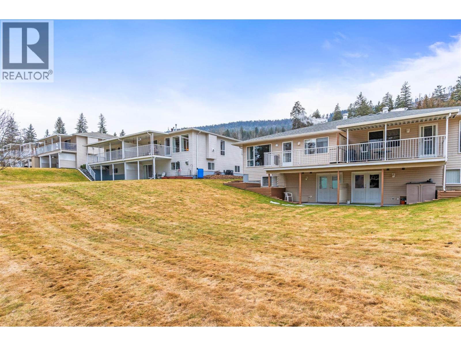 2675 Pine Avenue Unit# 55, Lumby, British Columbia  V0E 2G5 - Photo 65 - 10381177