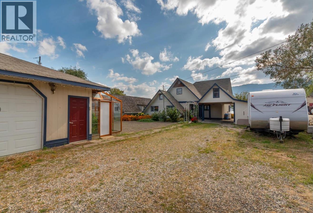 32 Louis Estates Road, Vernon, British Columbia  V1H 2A6 - Photo 11 - 10381071