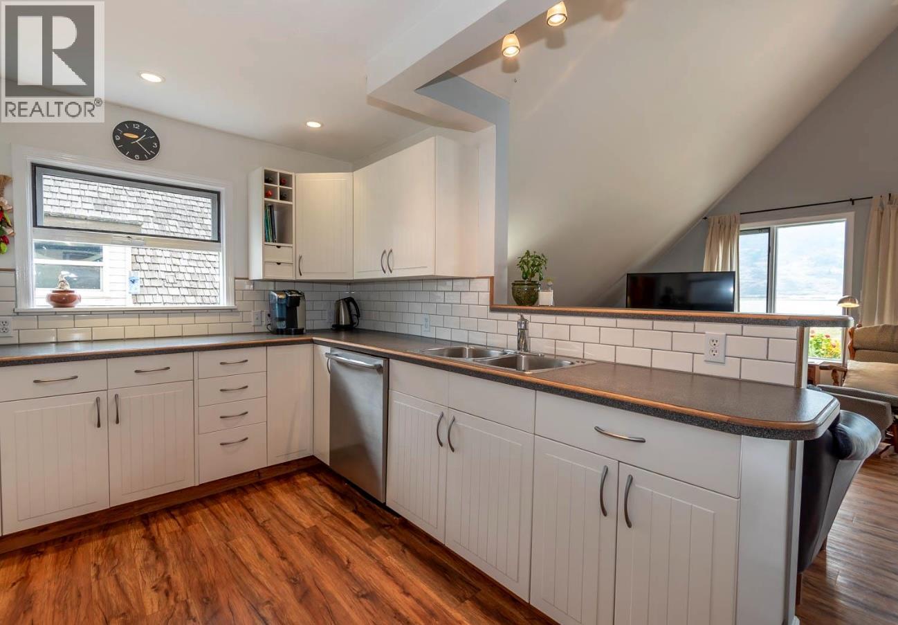 32 Louis Estates Road, Vernon, British Columbia  V1H 2A6 - Photo 17 - 10381071