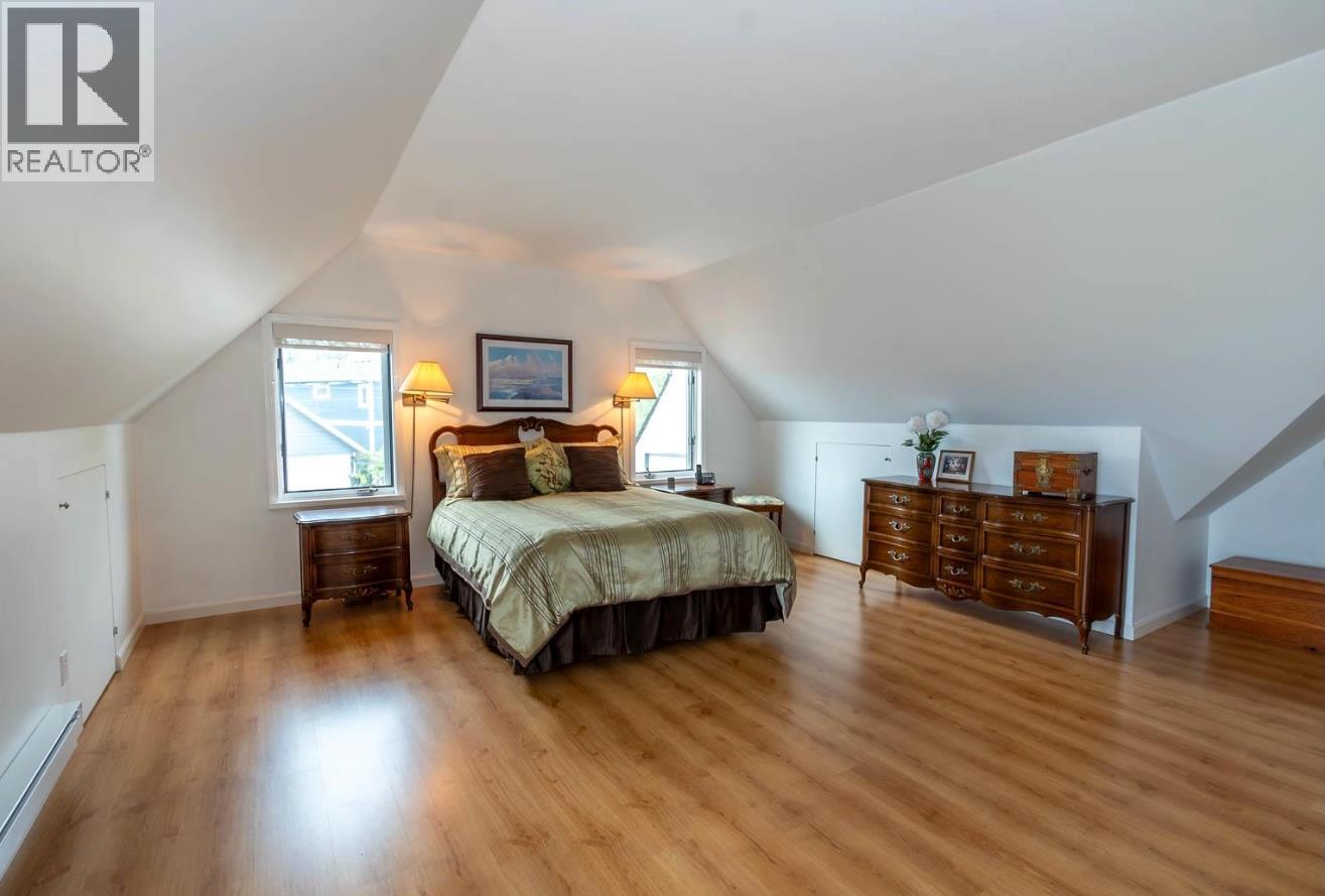 32 Louis Estates Road, Vernon, British Columbia  V1H 2A6 - Photo 42 - 10381071