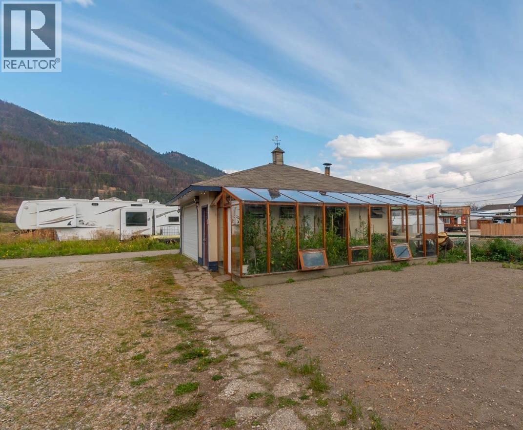 32 Louis Estates Road, Vernon, British Columbia  V1H 2A6 - Photo 49 - 10381071