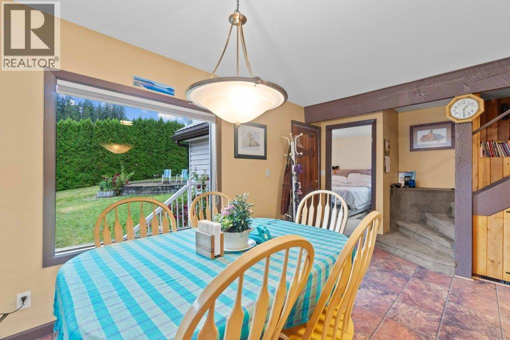 2504 Blind Bay Road, Blind Bay, British Columbia  V0E 1H1 - Photo 17 - 10380732