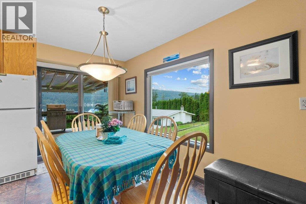 2504 Blind Bay Road, Blind Bay, British Columbia  V0E 1H1 - Photo 18 - 10380732