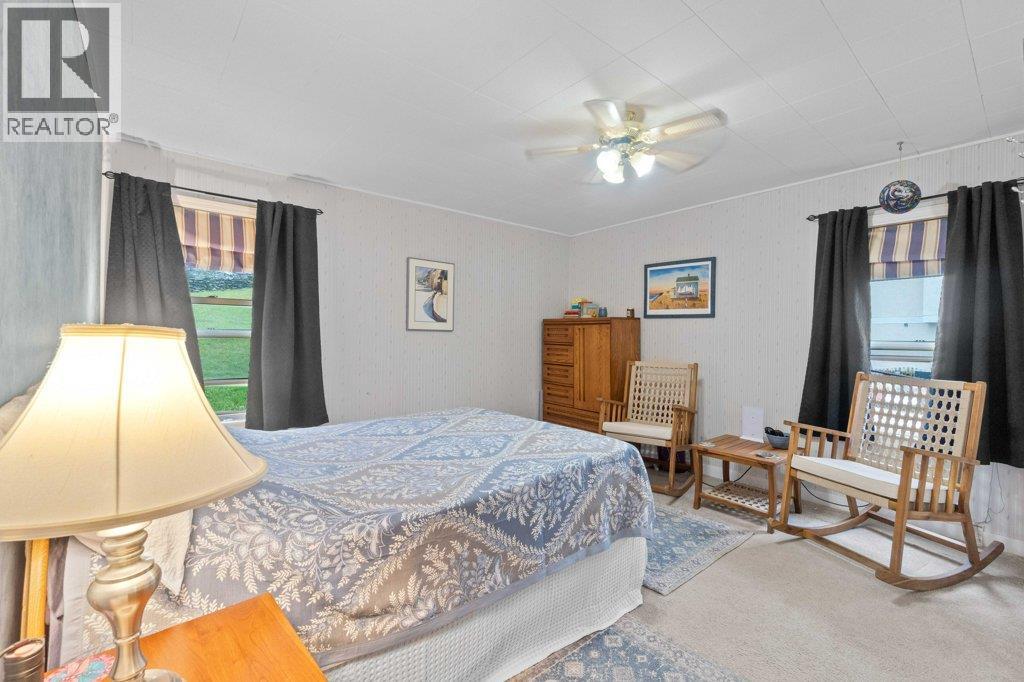 2504 Blind Bay Road, Blind Bay, British Columbia  V0E 1H1 - Photo 19 - 10380732