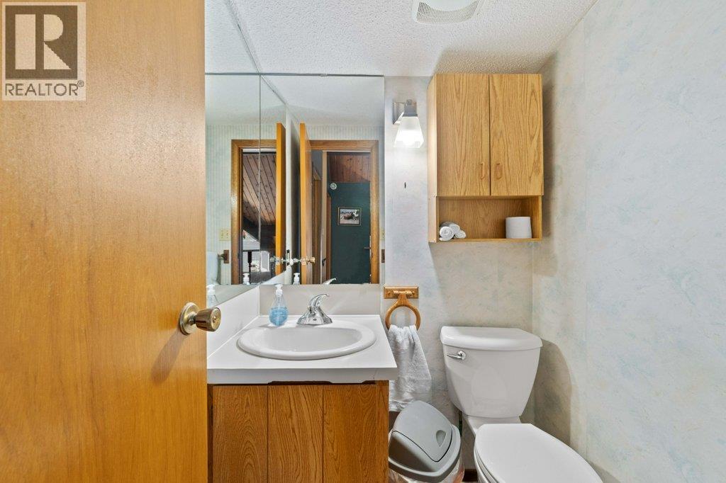 2504 Blind Bay Road, Blind Bay, British Columbia  V0E 1H1 - Photo 37 - 10380732