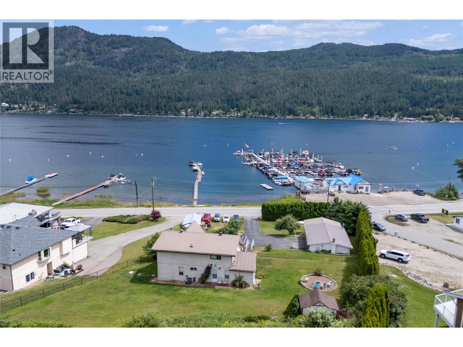 2504 Blind Bay Road, Blind Bay, British Columbia  V0E 1H1 - Photo 4 - 10380732