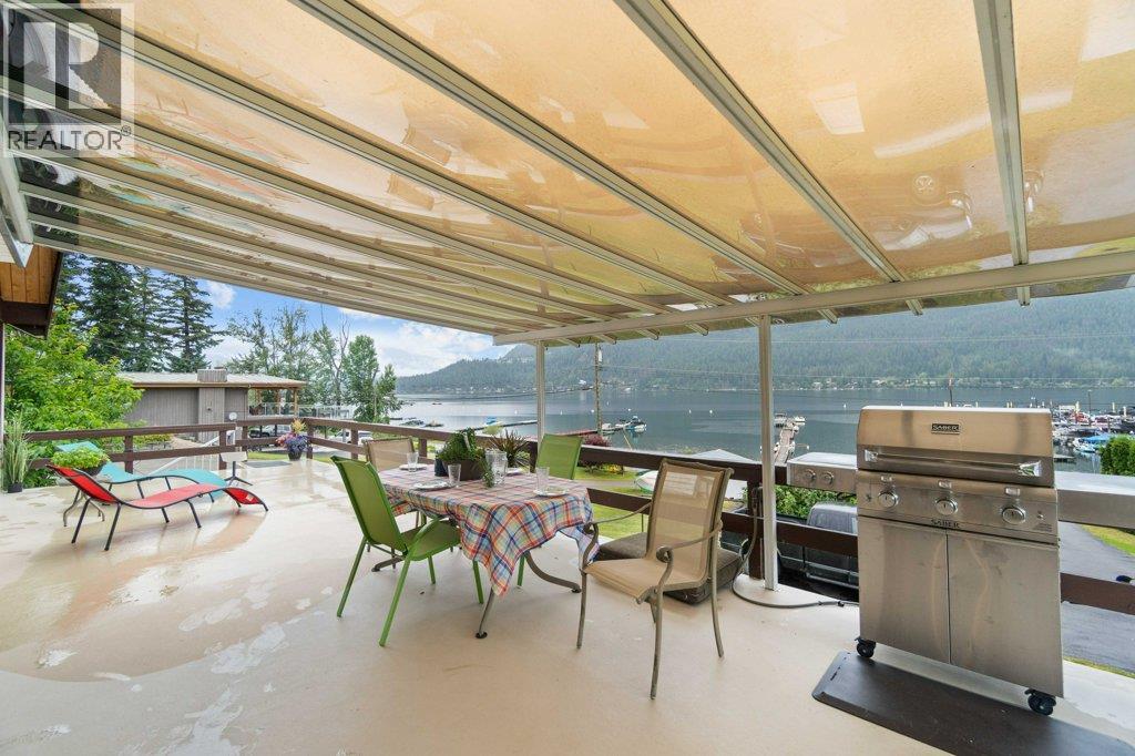 2504 Blind Bay Road, Blind Bay, British Columbia  V0E 1H1 - Photo 54 - 10380732