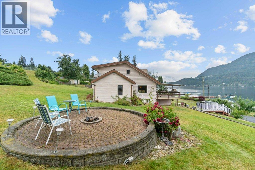 2504 Blind Bay Road, Blind Bay, British Columbia  V0E 1H1 - Photo 77 - 10380732