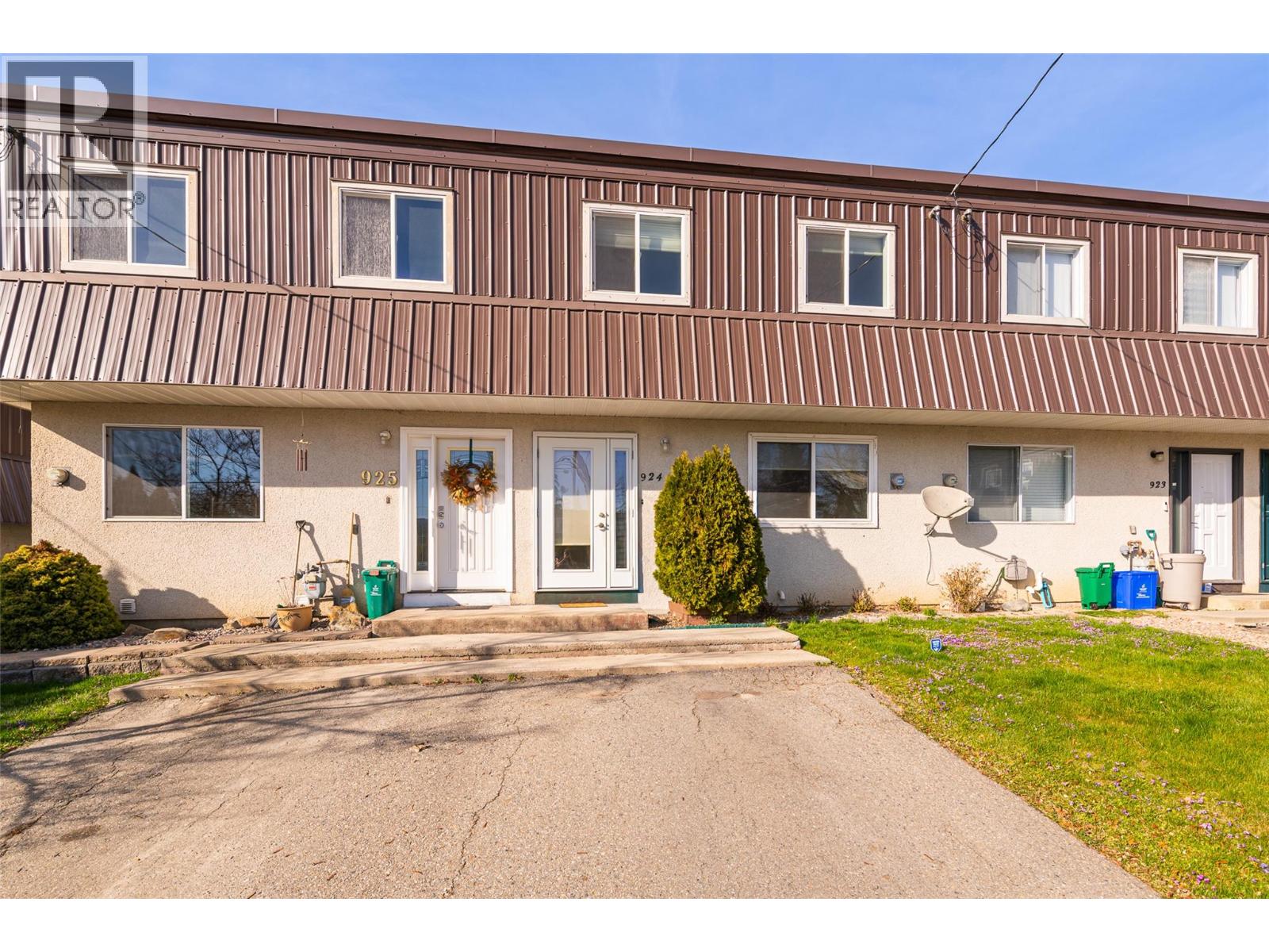 924 Dogwood Street, Creston, British Columbia  V0B 1G3 - Photo 2 - 10381117