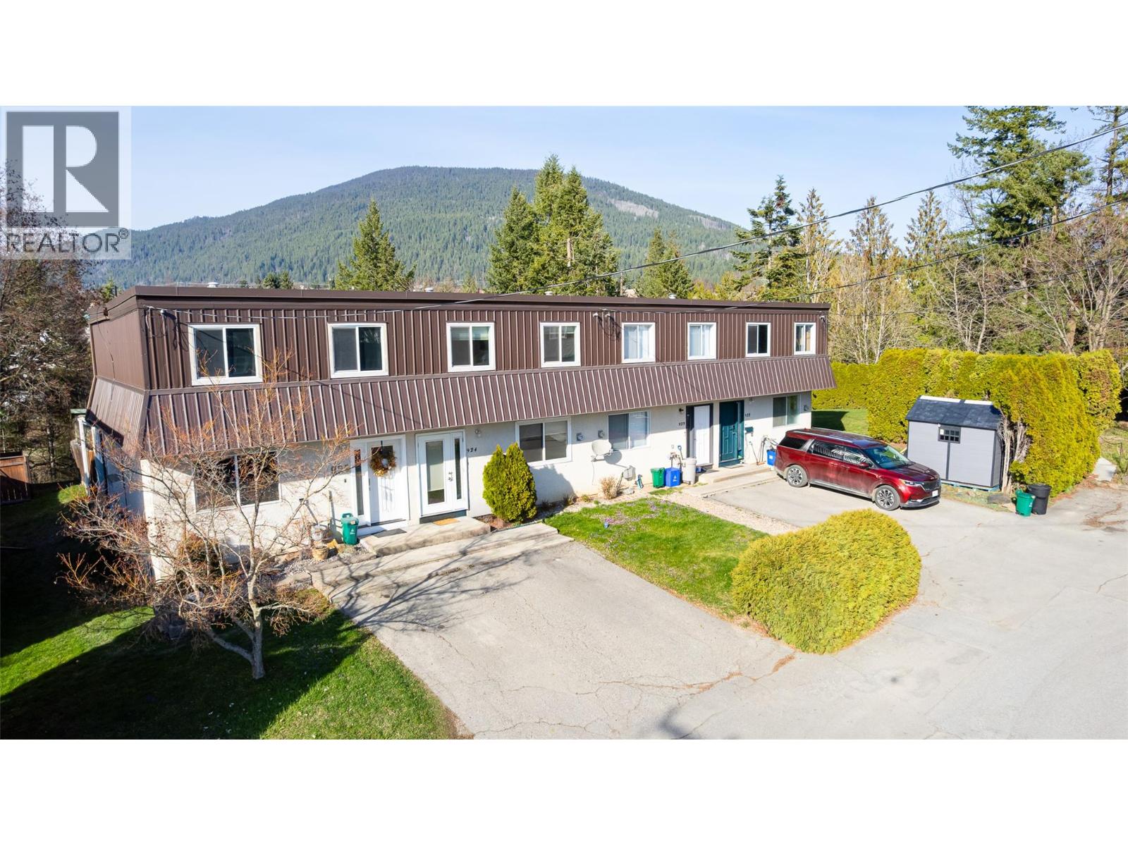 924 Dogwood Street, Creston, British Columbia  V0B 1G3 - Photo 45 - 10381117