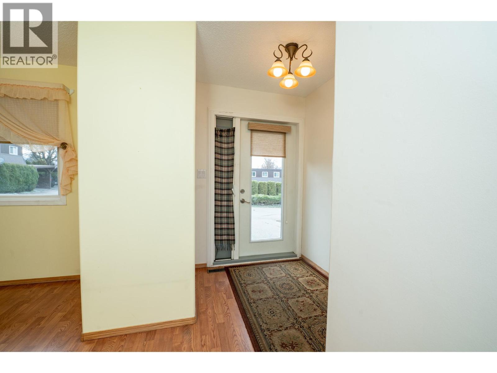 924 Dogwood Street, Creston, British Columbia  V0B 1G3 - Photo 7 - 10381117