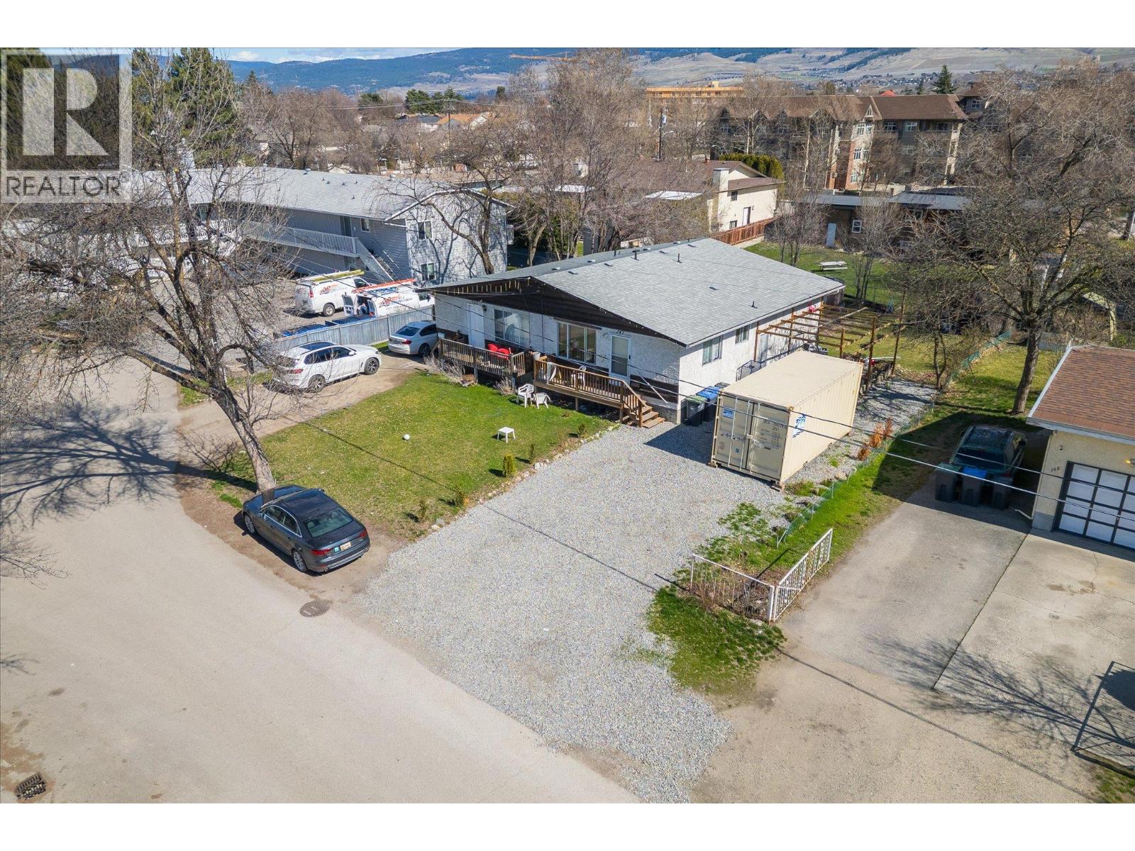 145-147 Woods Road, Kelowna, British Columbia  V1X 4G4 - Photo 6 - 10379209