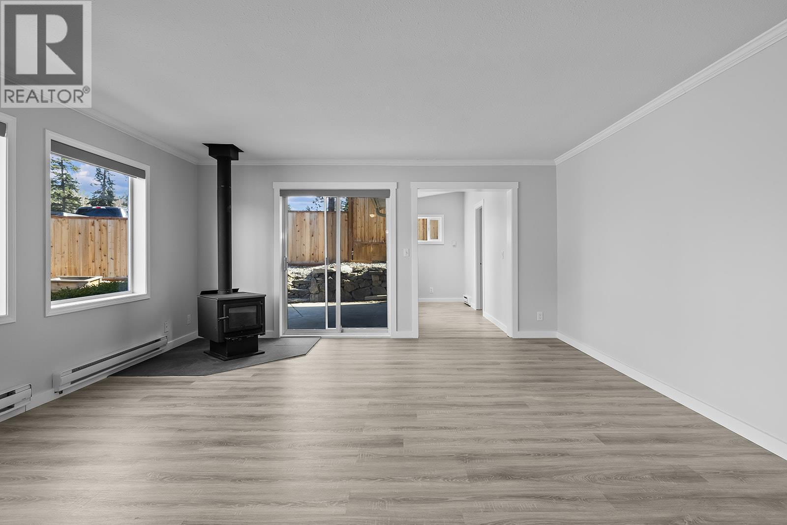 4700 Gordon Drive, Kelowna, British Columbia  V1W 4P4 - Photo 11 - 10380984