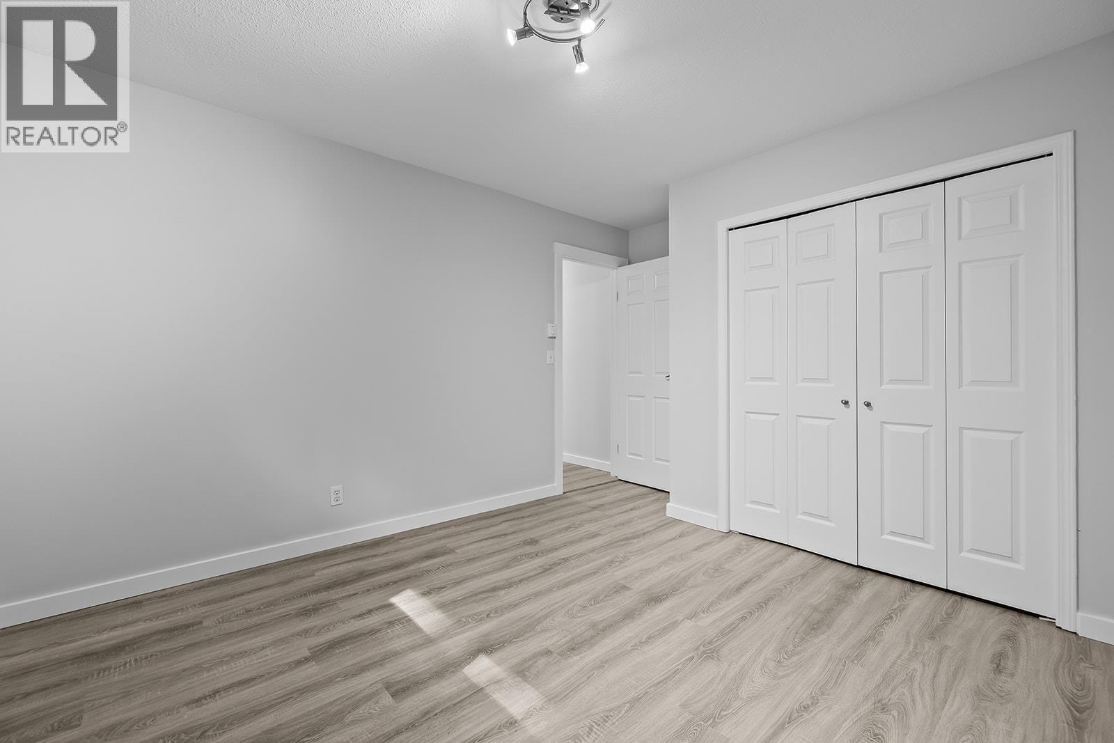 4700 Gordon Drive, Kelowna, British Columbia  V1W 4P4 - Photo 31 - 10380984