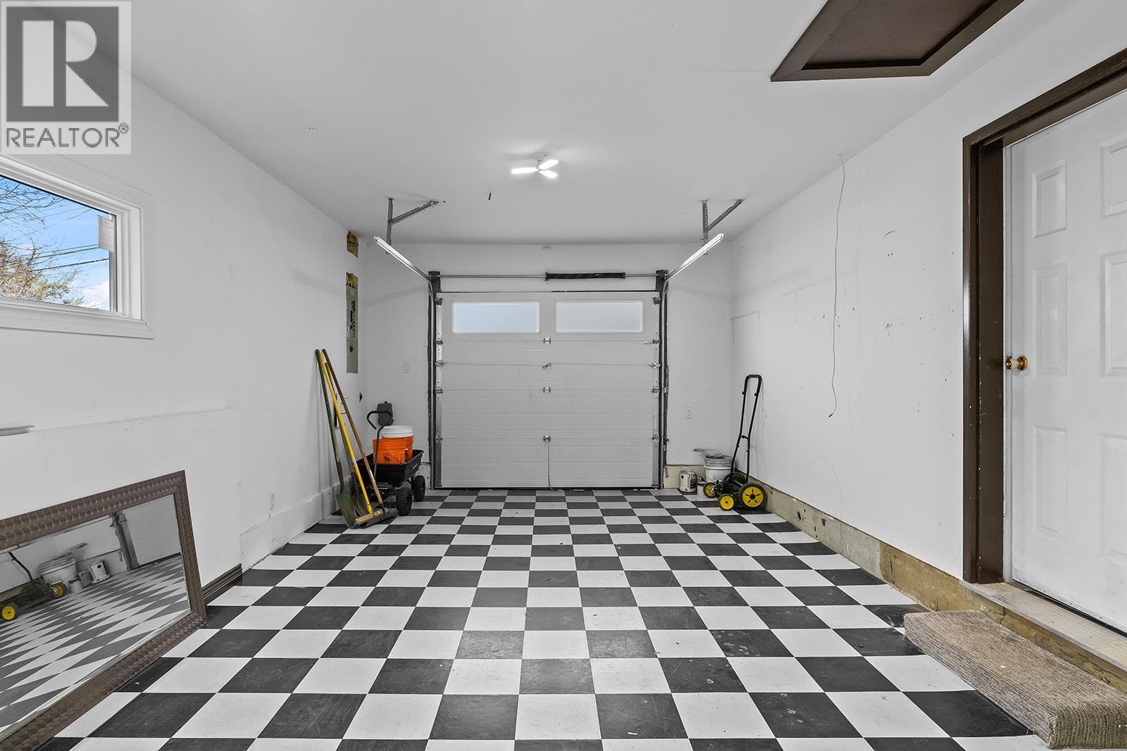 4700 Gordon Drive, Kelowna, British Columbia  V1W 4P4 - Photo 49 - 10380984