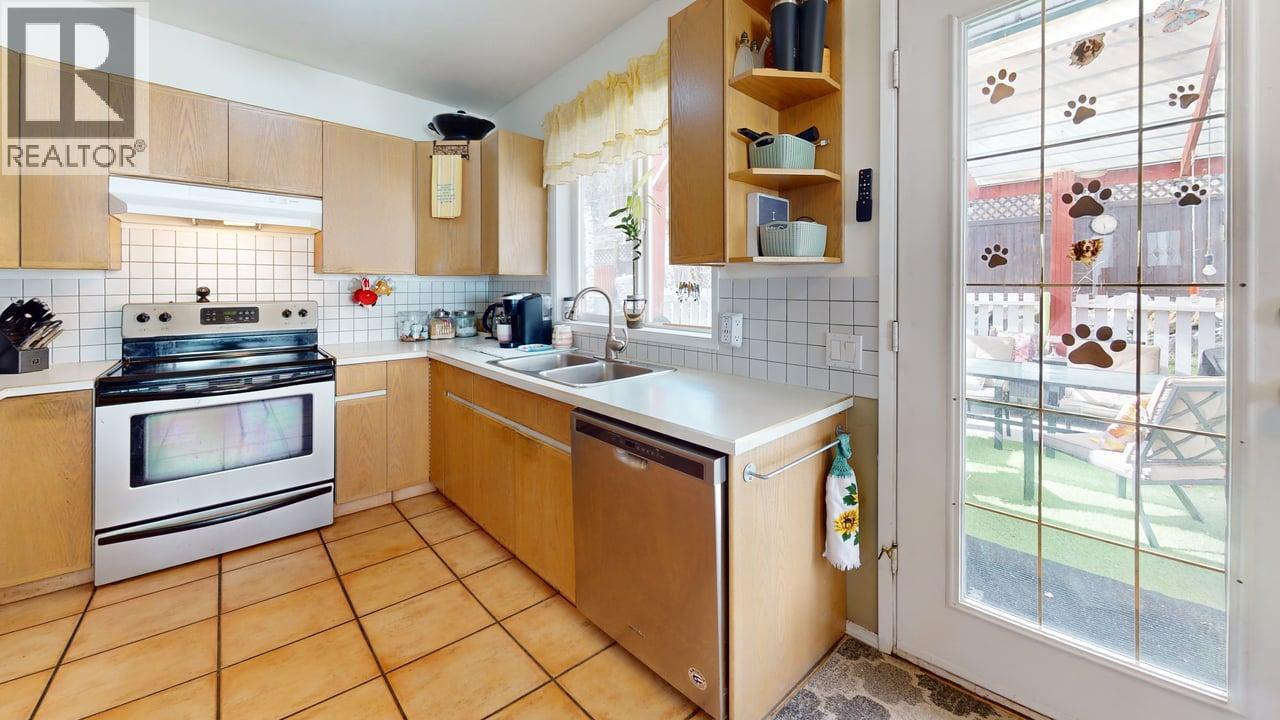 6034 Garraway Place, Peachland, British Columbia  V0H 1X4 - Photo 29 - 10380391