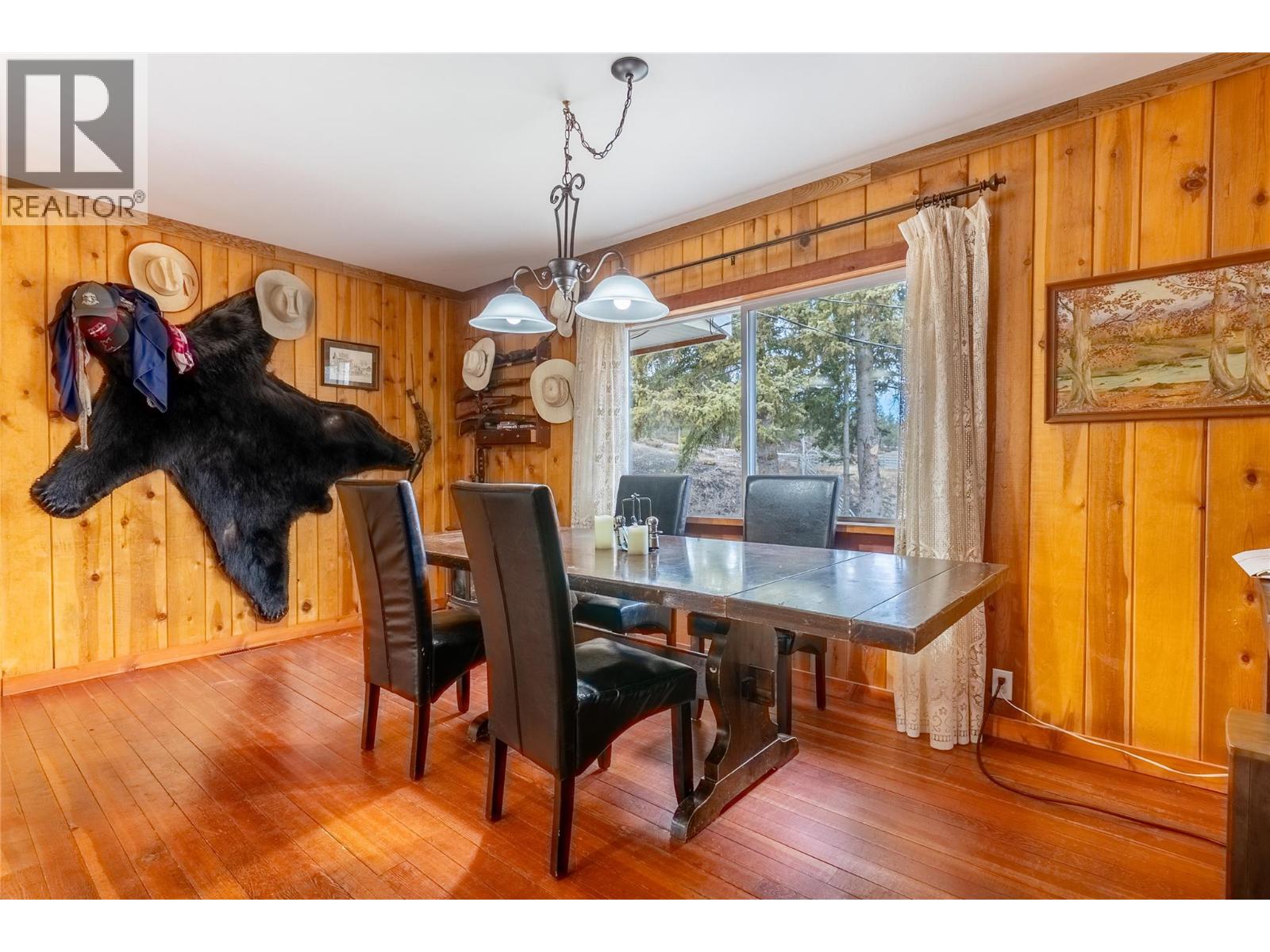 1556 Chasm Road, Clinton, British Columbia  V0K 1K0 - Photo 21 - 10381023