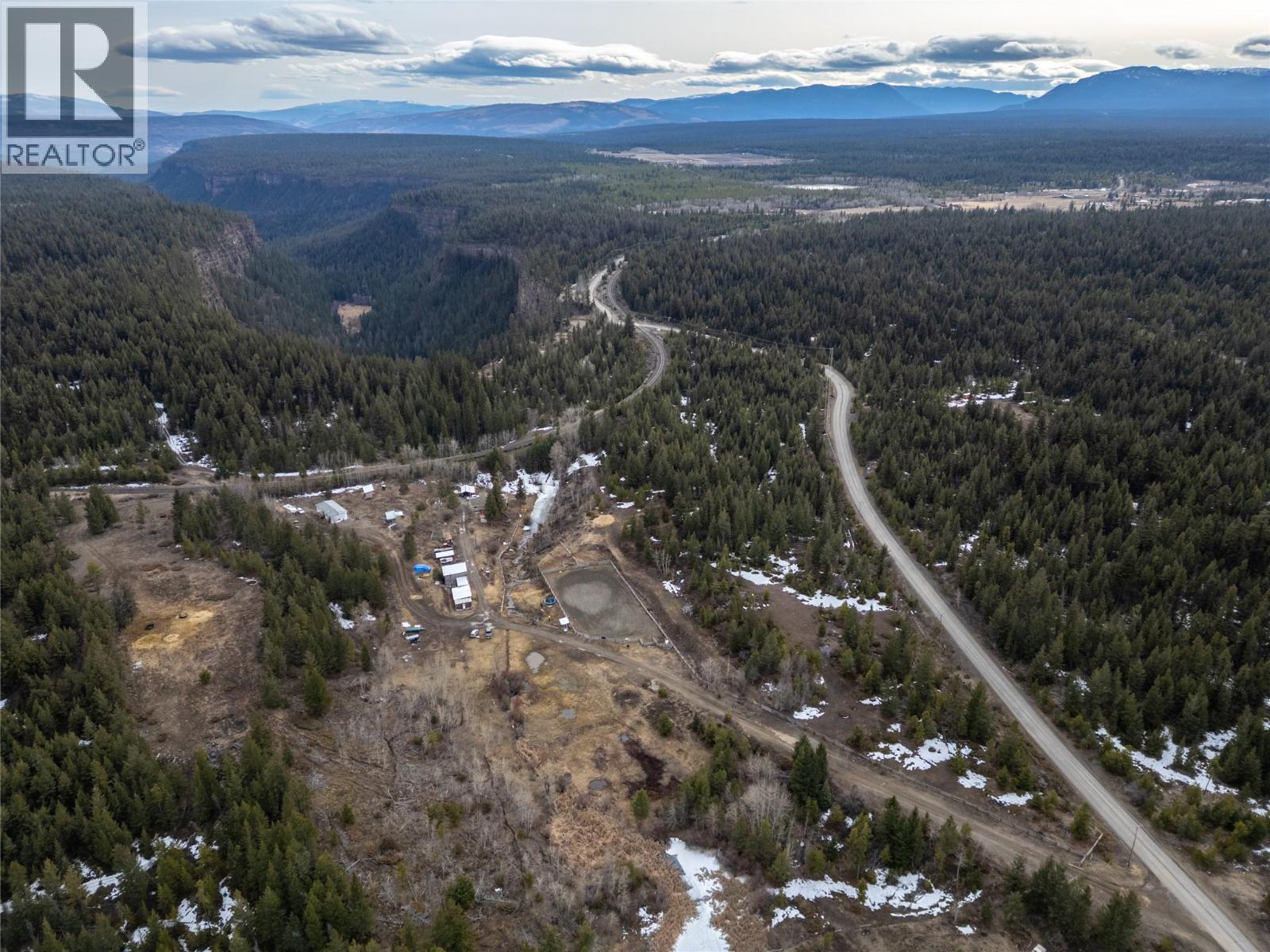 1556 Chasm Road, Clinton, British Columbia  V0K 1K0 - Photo 33 - 10381023