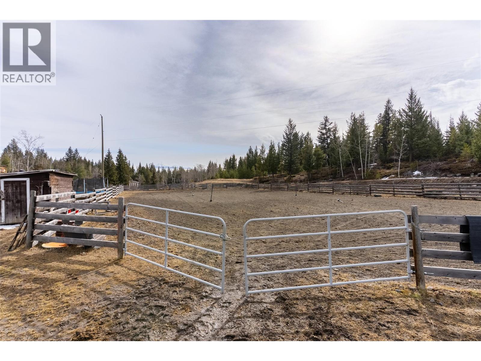 1556 Chasm Road, Clinton, British Columbia  V0K 1K0 - Photo 42 - 10381023