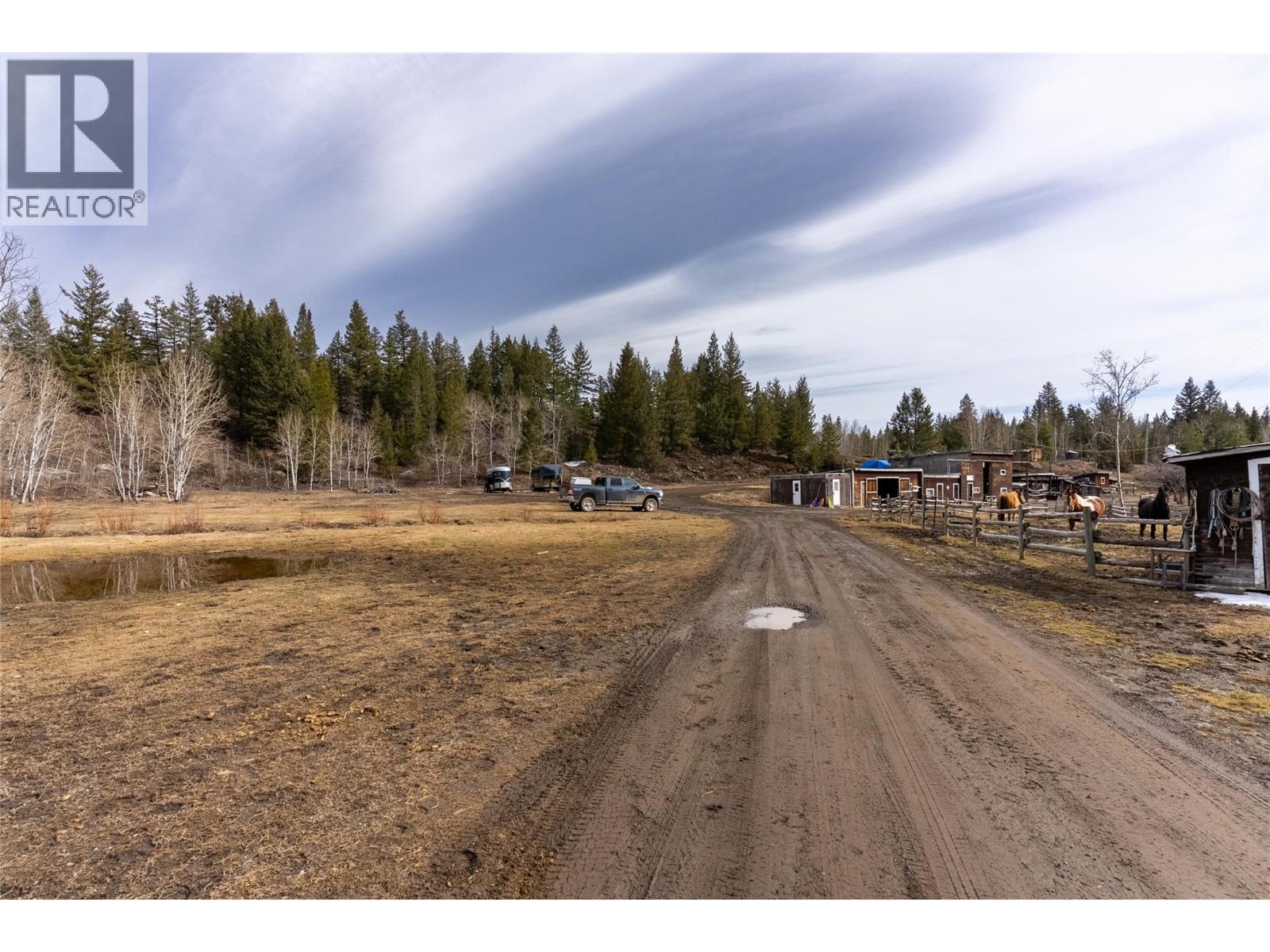 1556 Chasm Road, Clinton, British Columbia  V0K 1K0 - Photo 44 - 10381023