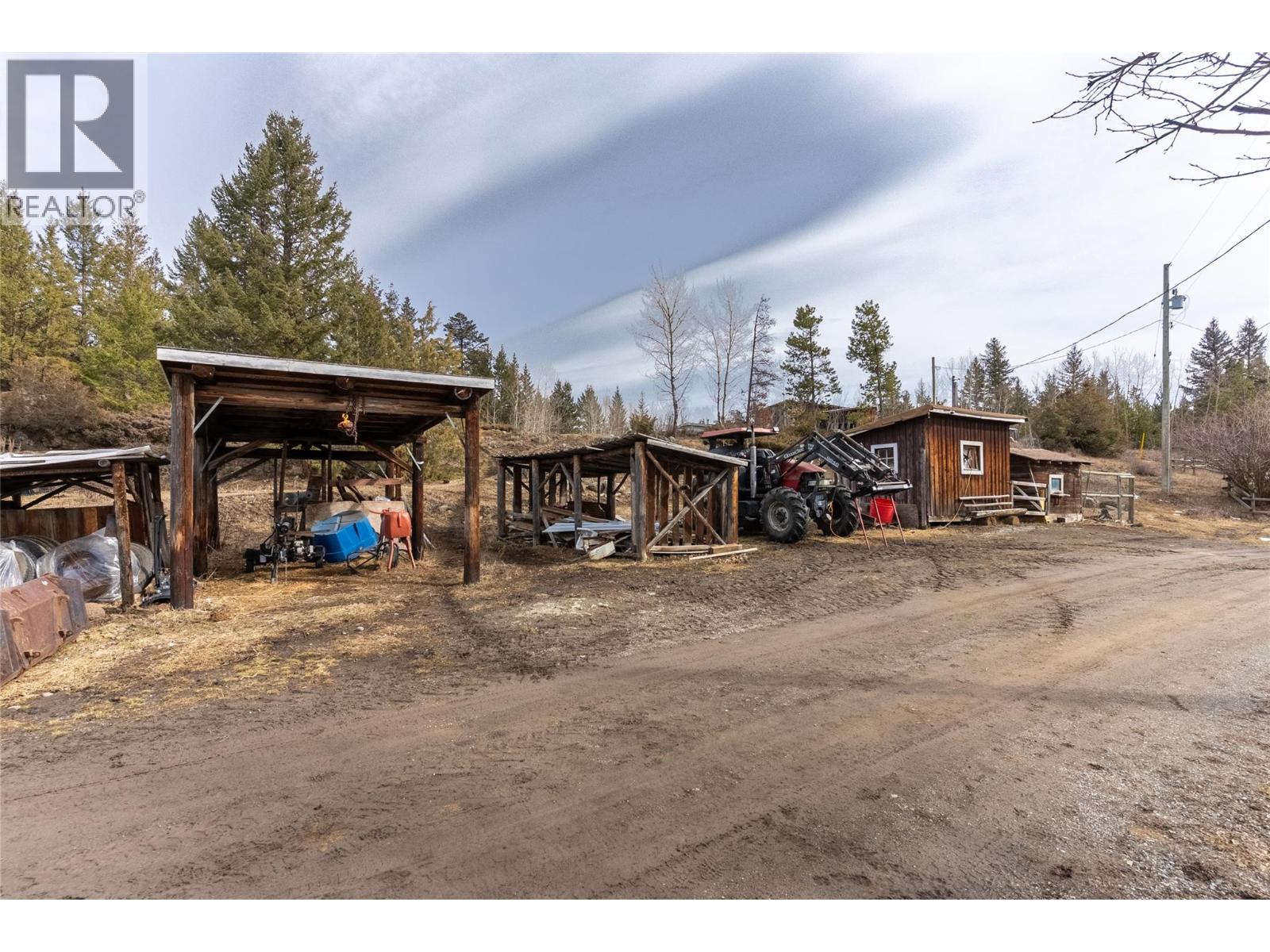 1556 Chasm Road, Clinton, British Columbia  V0K 1K0 - Photo 50 - 10381023