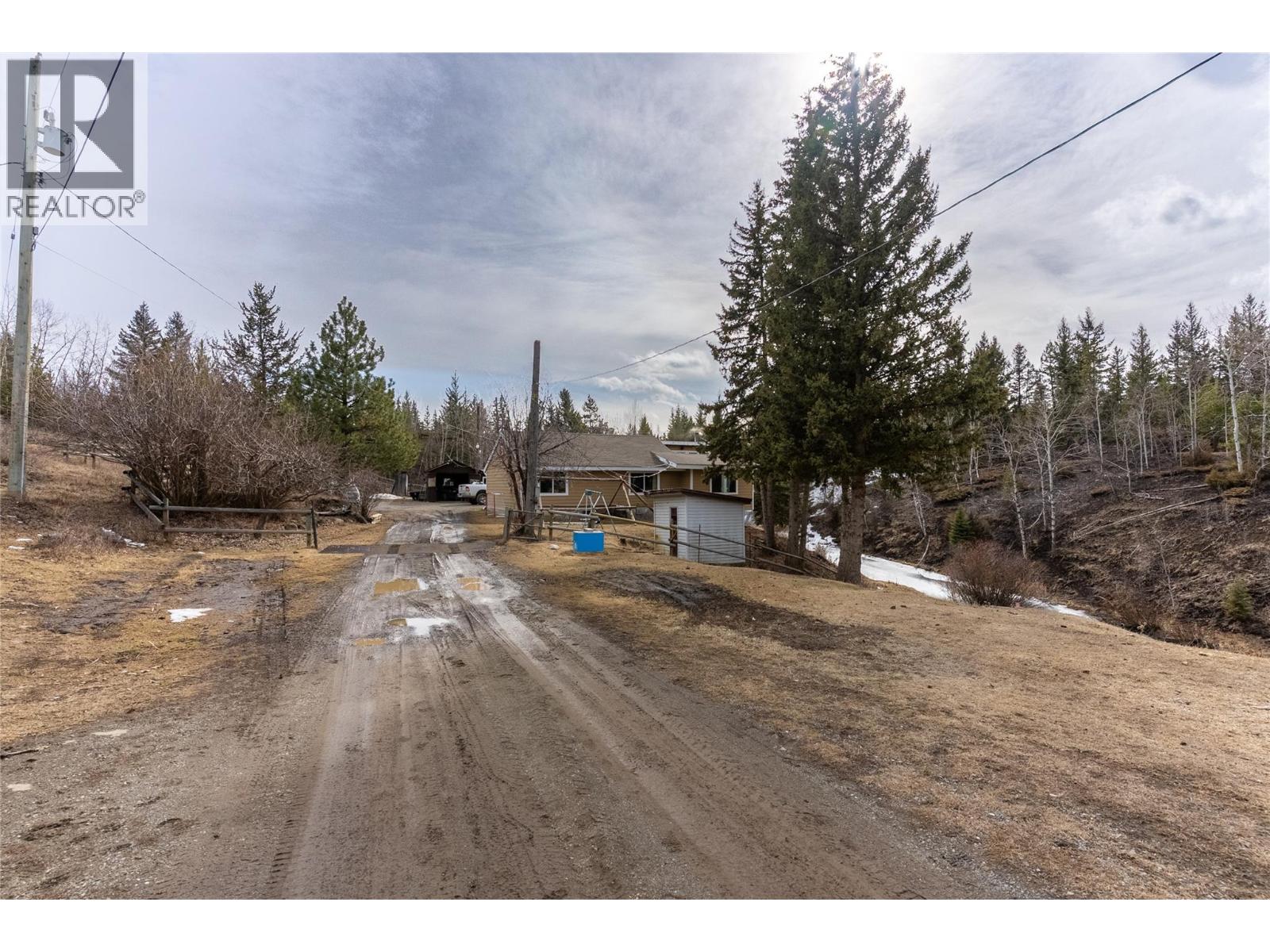 1556 Chasm Road, Clinton, British Columbia  V0K 1K0 - Photo 51 - 10381023