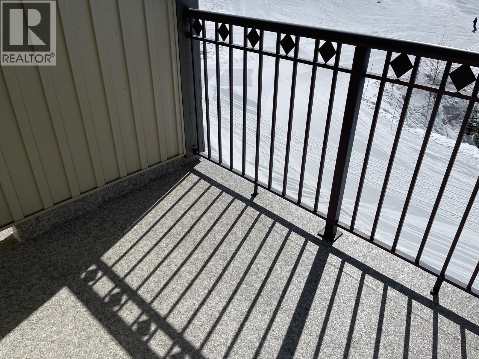 9810 Silver Star Road Unit# 306, Silver Star, British Columbia  V1B 3X5 - Photo 57 - 10380854