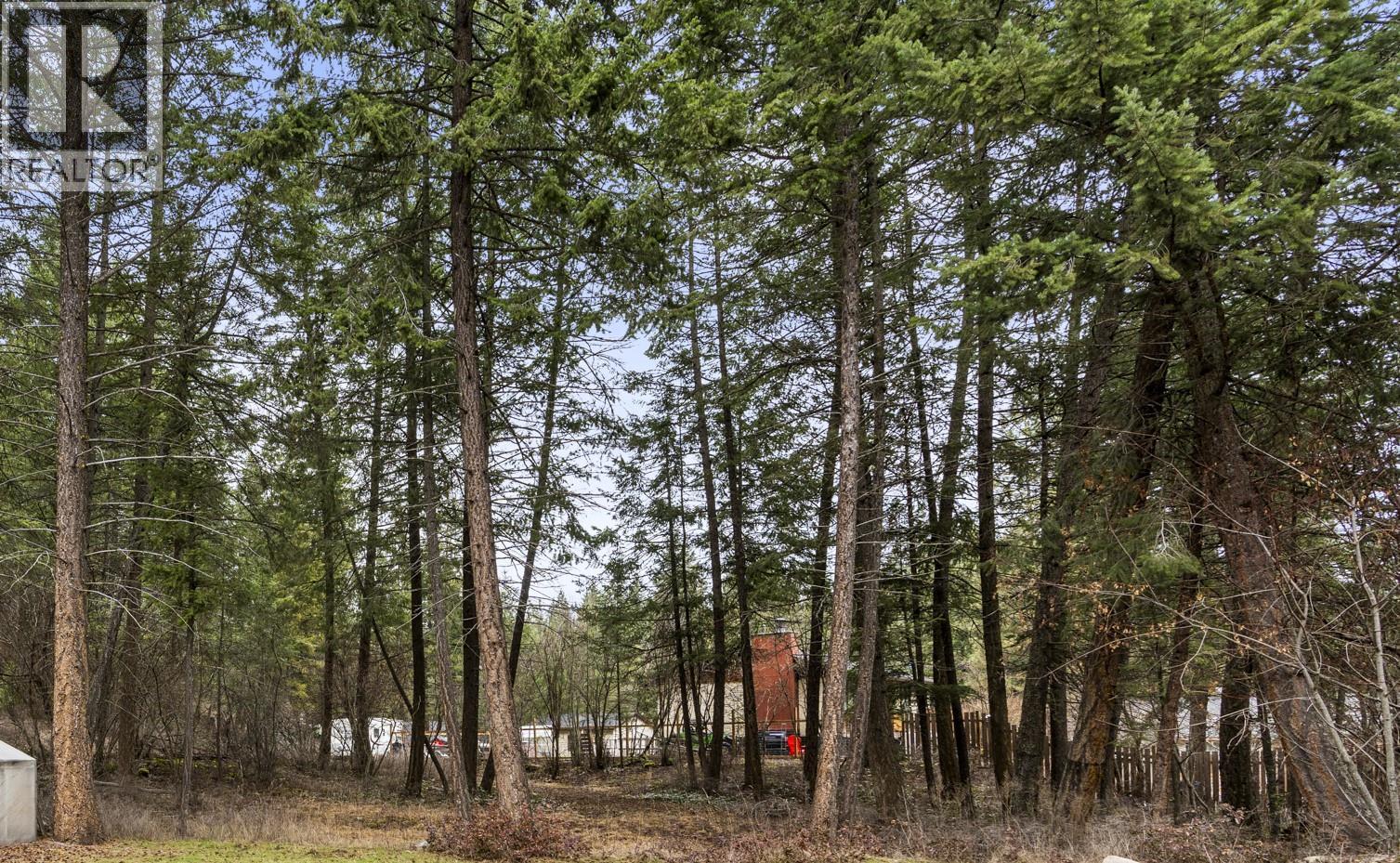 10825 Westshore Road, Vernon, British Columbia  V1H 2C3 - Photo 2 - 10380771