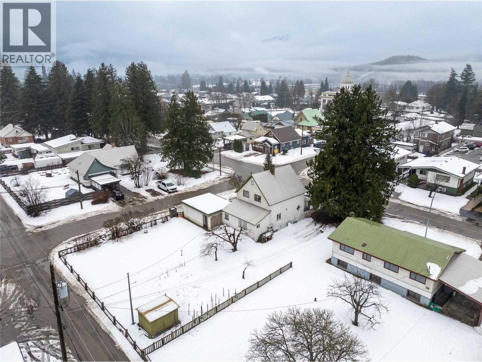 1202 First Street, Revelstoke, British Columbia  V0E 2S0 - Photo 30 - 10380545