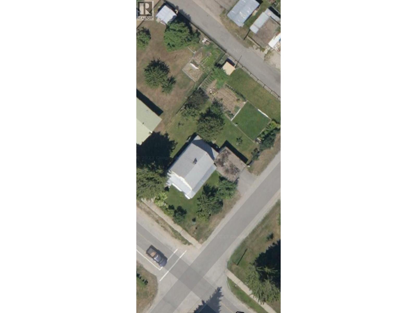 1202 First Street, Revelstoke, British Columbia  V0E 2S0 - Photo 38 - 10380545