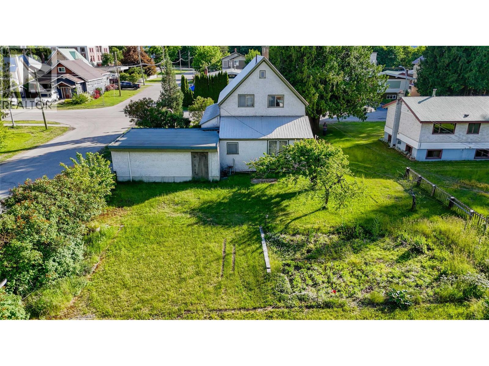 1202 First Street, Revelstoke, British Columbia  V0E 2S0 - Photo 41 - 10380545