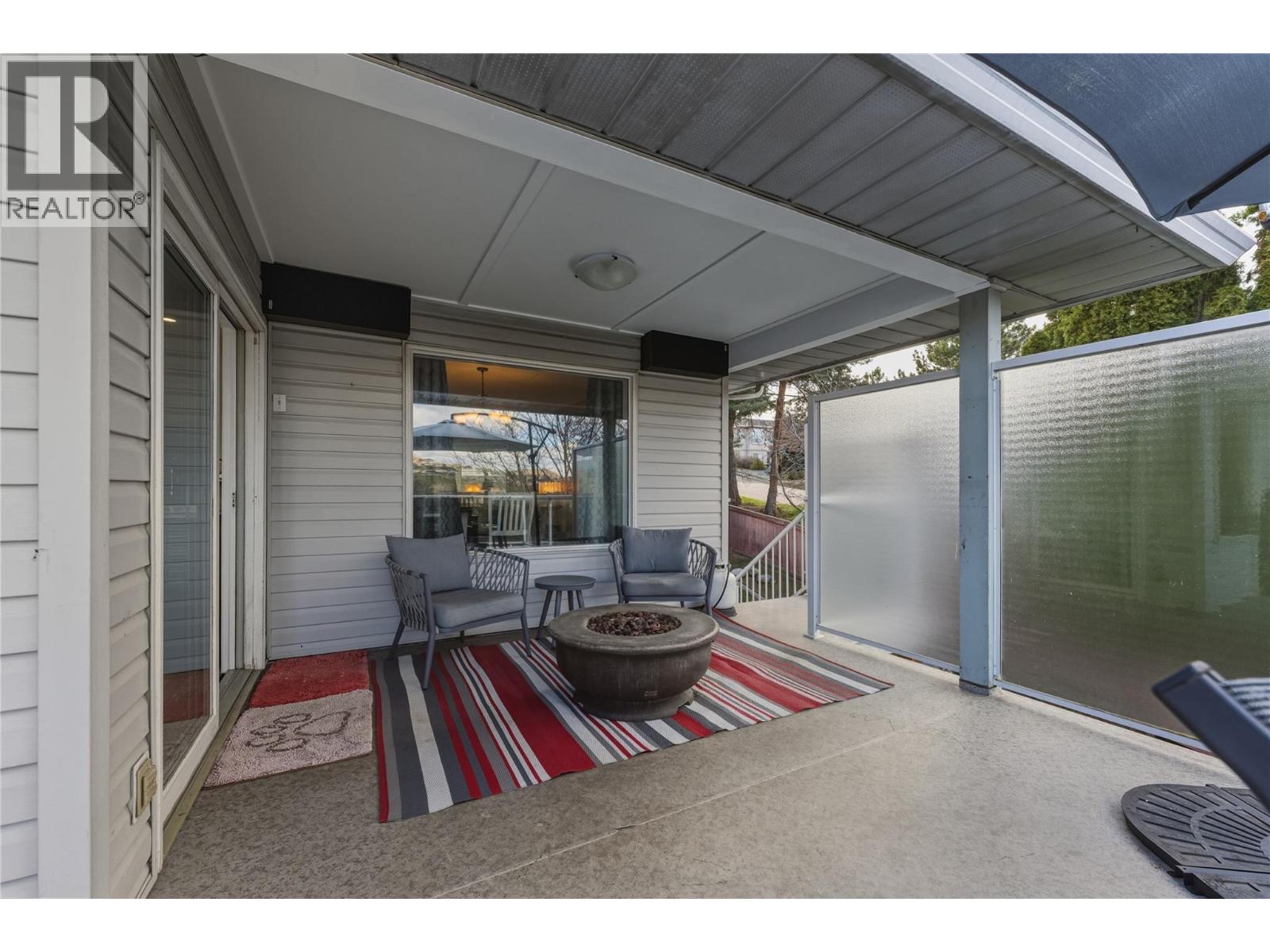 11405 Hillside Drive, Coldstream, British Columbia  V1B 2A3 - Photo 19 - 10381246