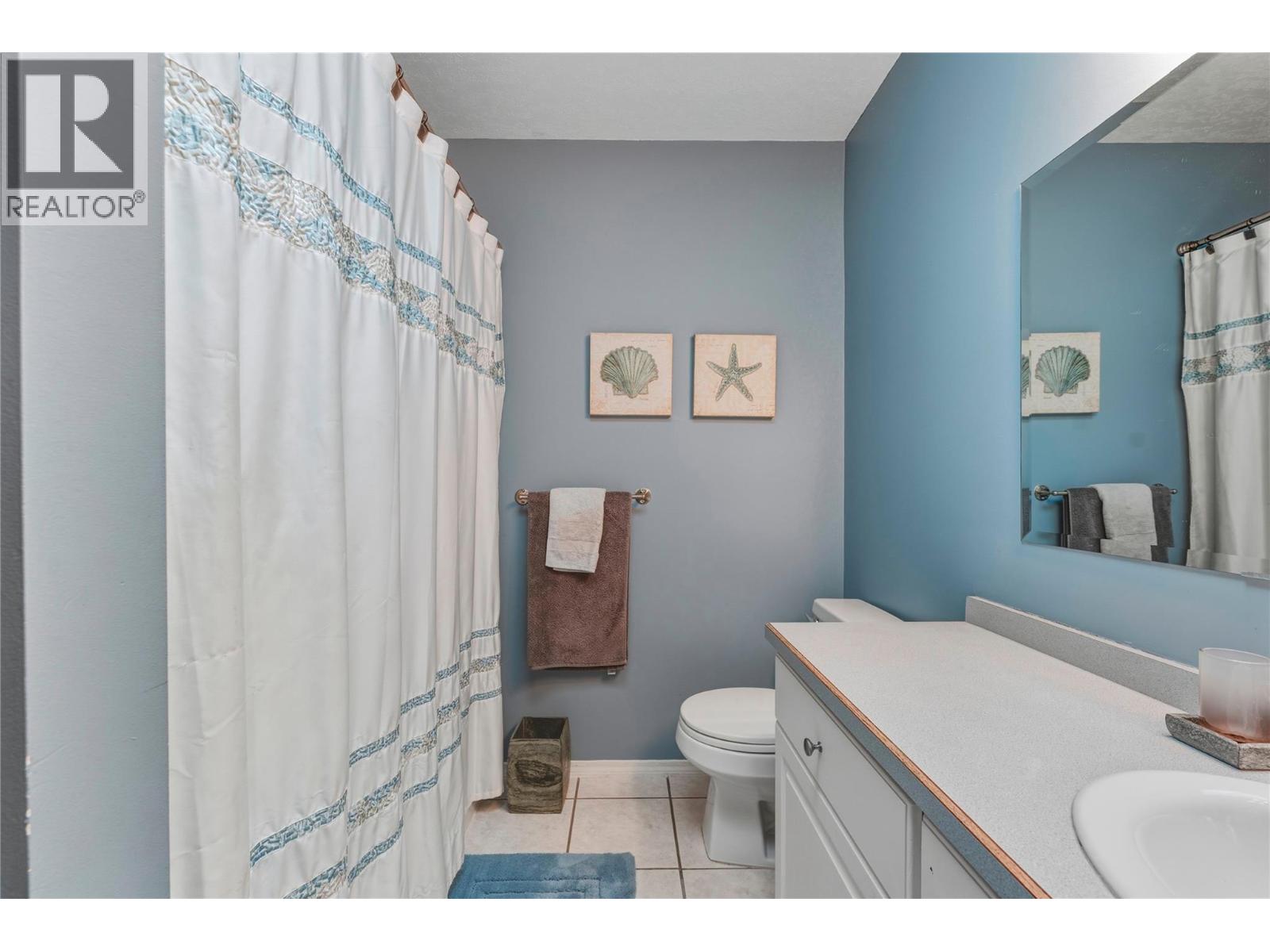 11405 Hillside Drive, Coldstream, British Columbia  V1B 2A3 - Photo 24 - 10381246