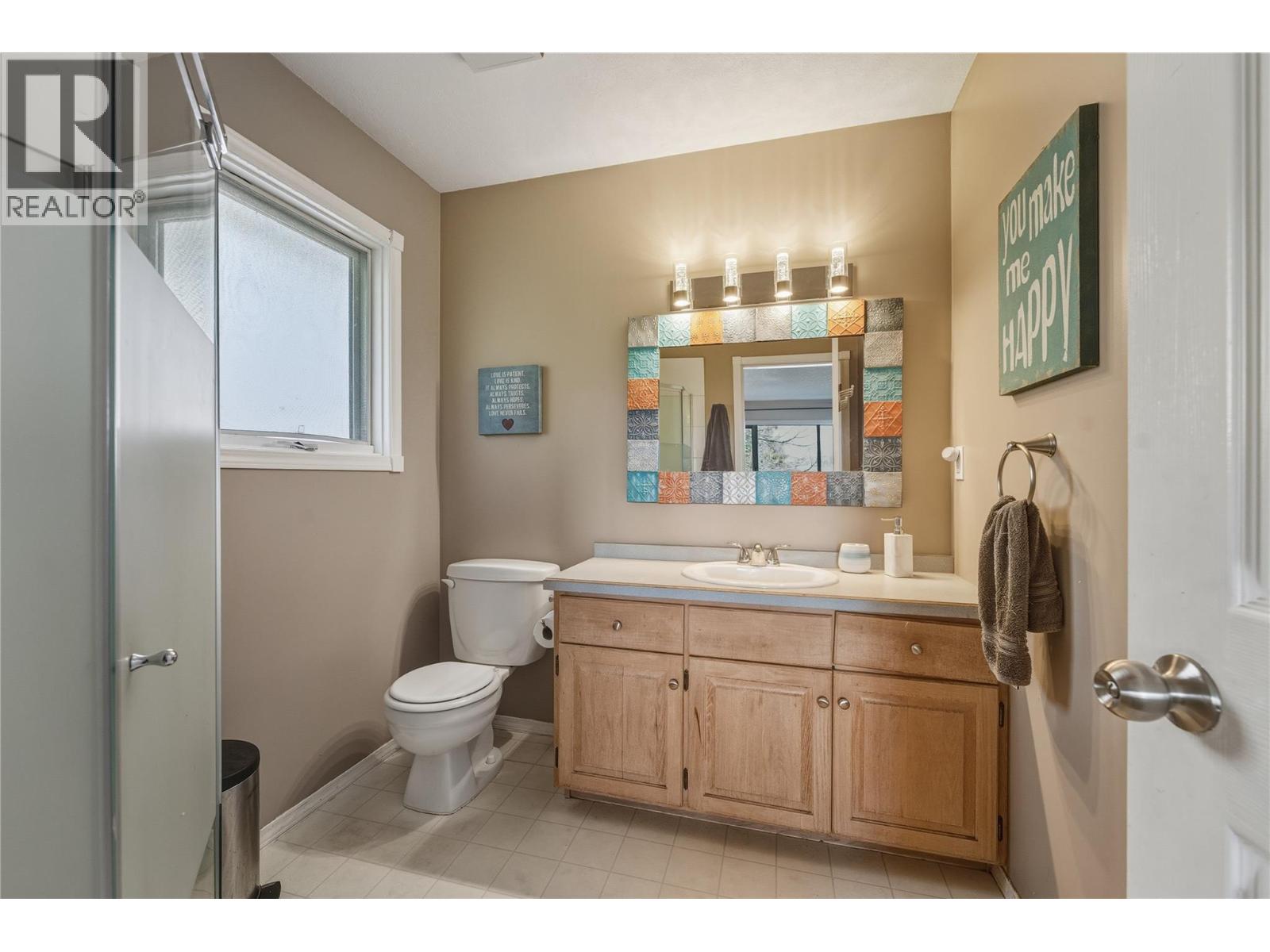 11405 Hillside Drive, Coldstream, British Columbia  V1B 2A3 - Photo 27 - 10381246