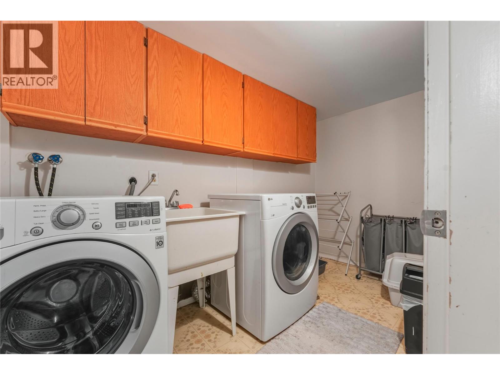 11405 Hillside Drive, Coldstream, British Columbia  V1B 2A3 - Photo 38 - 10381246