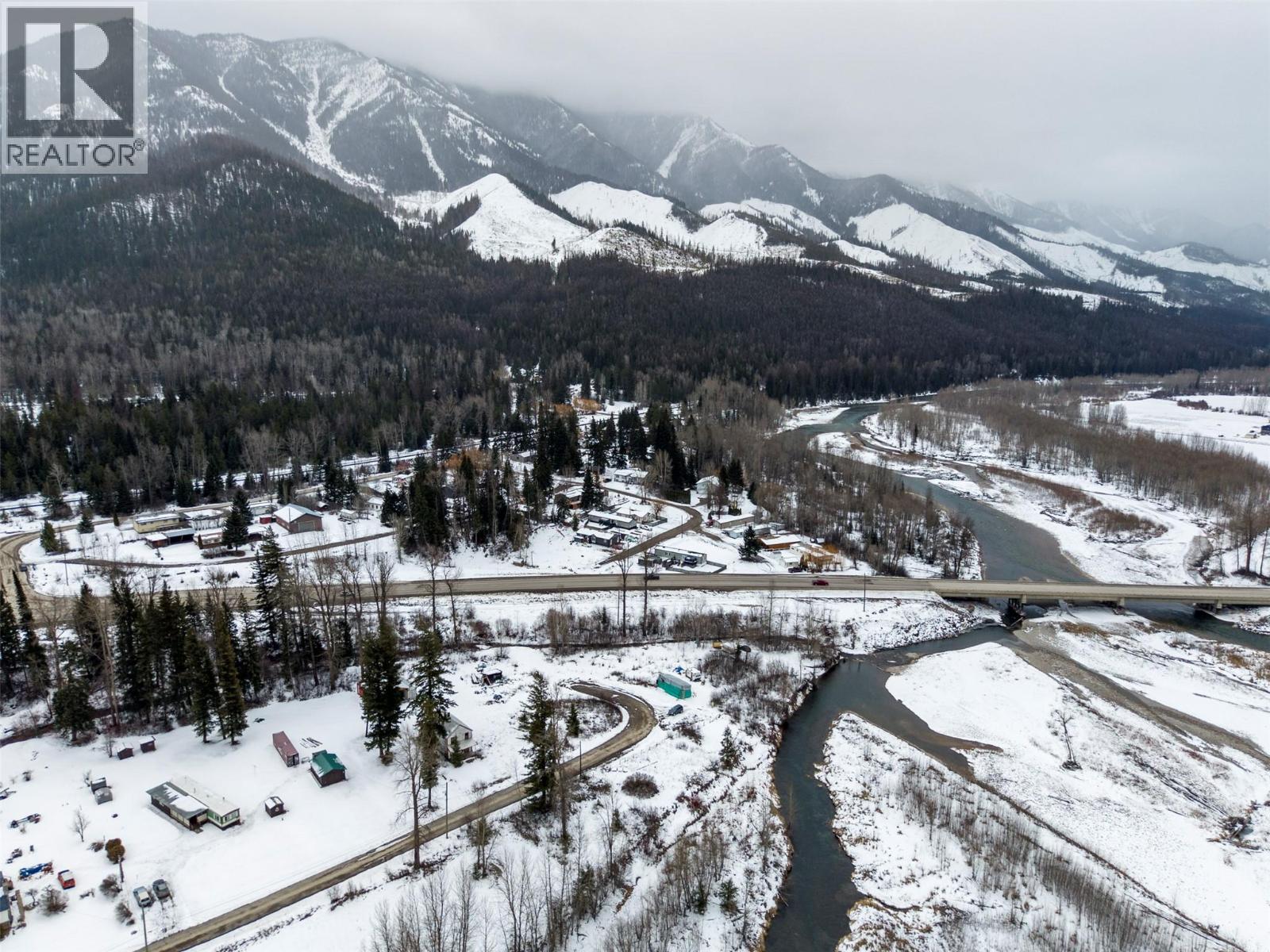 9898 Victoria Street, Hosmer, British Columbia  V0B 1M5 - Photo 17 - 10381313