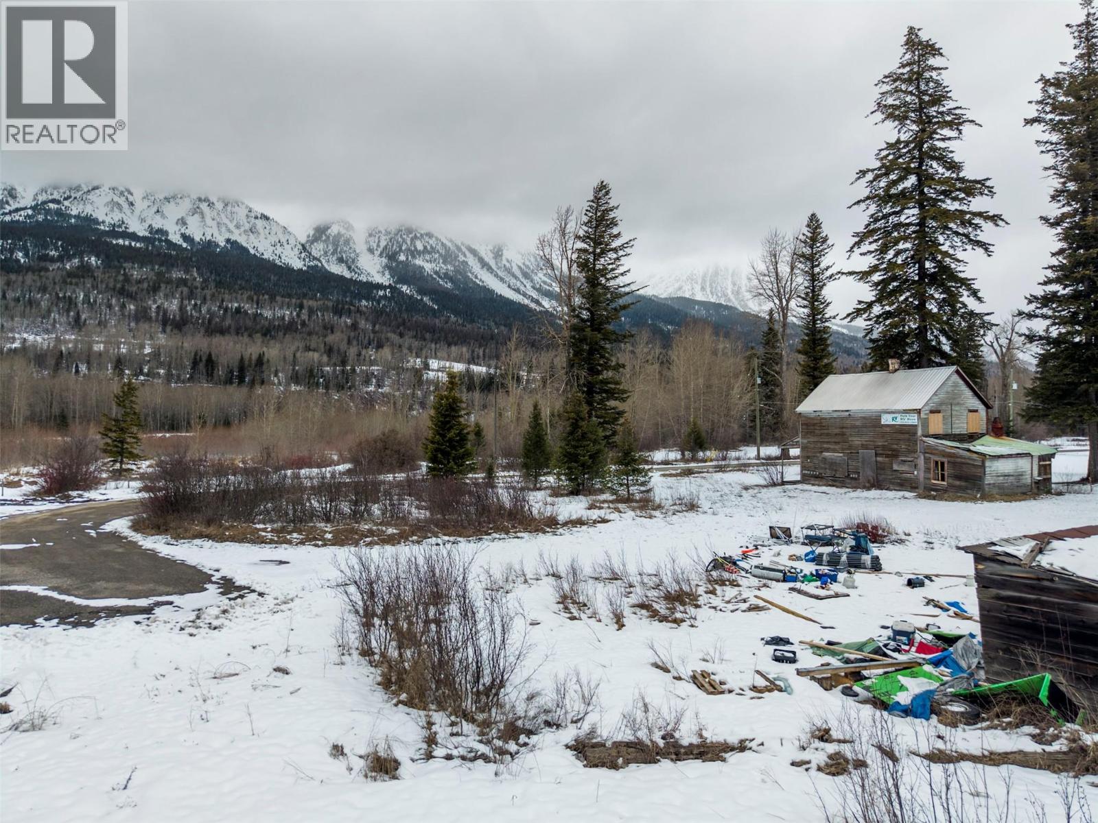 9898 Victoria Street, Hosmer, British Columbia  V0B 1M5 - Photo 32 - 10381313