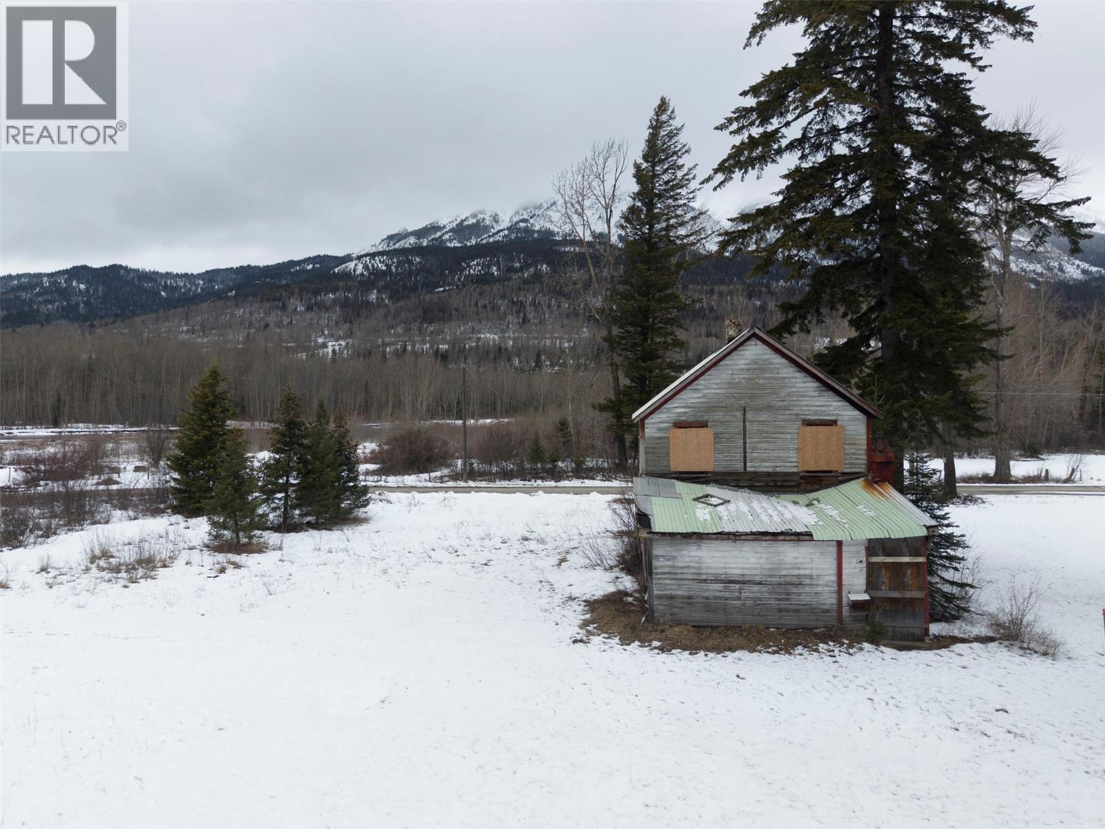 9898 Victoria Street, Hosmer, British Columbia  V0B 1M5 - Photo 34 - 10381313