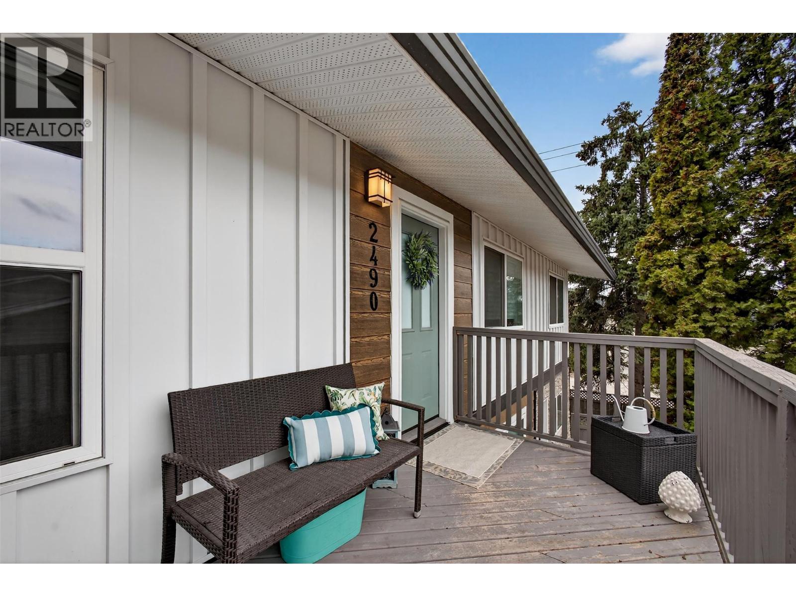 2490 Sexsmith Road, Kelowna, British Columbia  V1V 2E9 - Photo 3 - 10376841